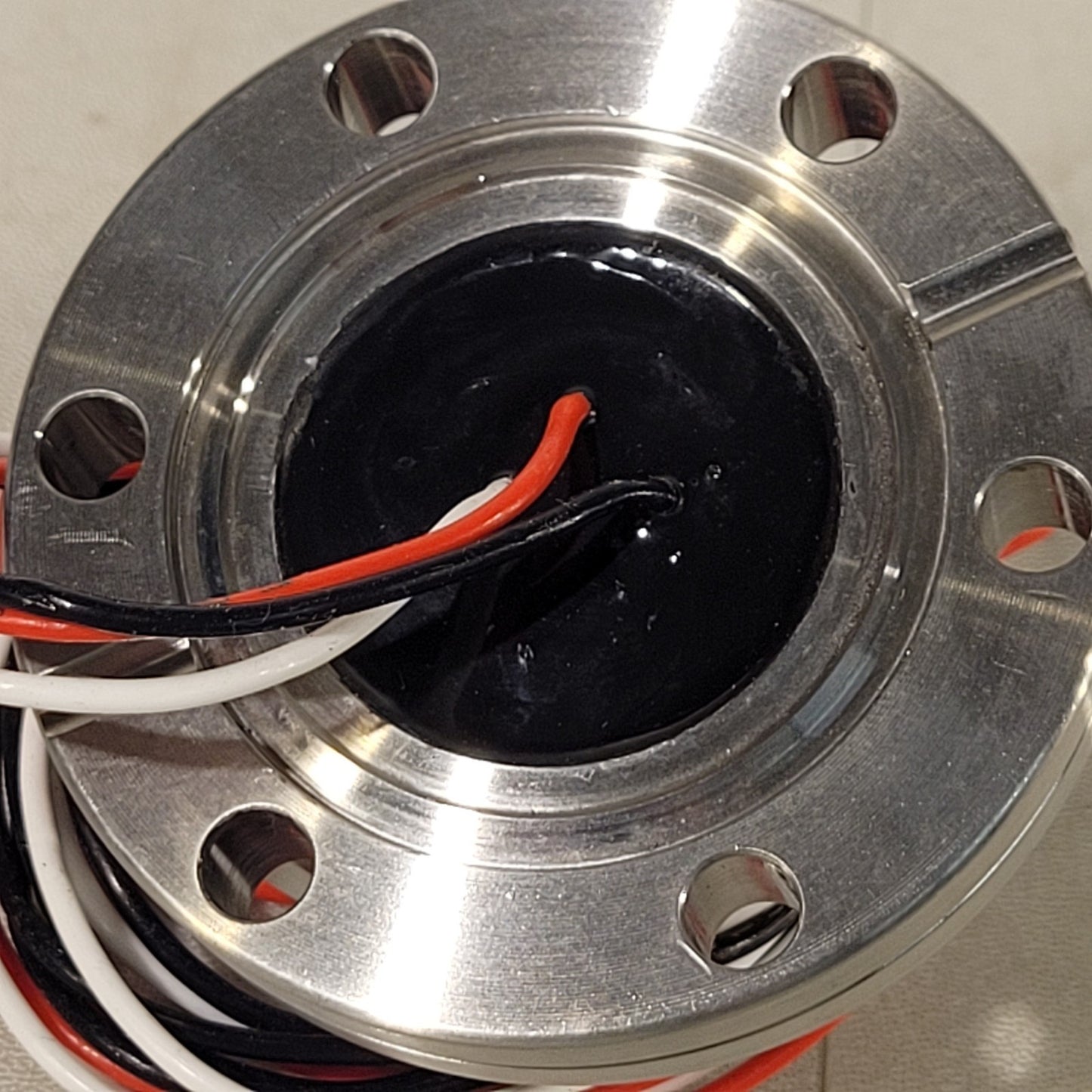 DN35CF 2.75" CF Conflat 3-Wire Electrical Feedthrough High Vacuum SS 14-01024