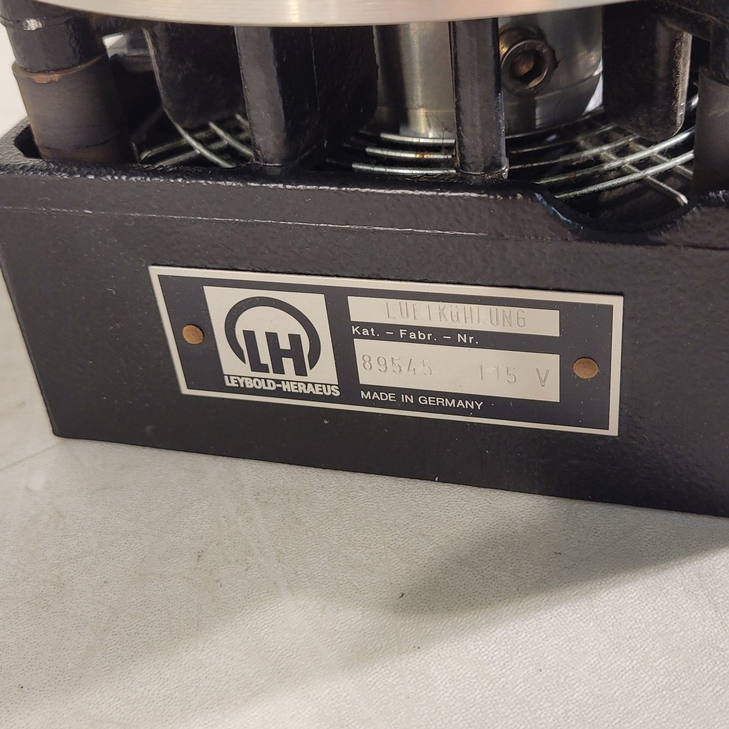 Leybold Heraeus Turbovac 360 Turbo Vacuum Pump Conflat 6" CF CF100 DN100CF w Fan