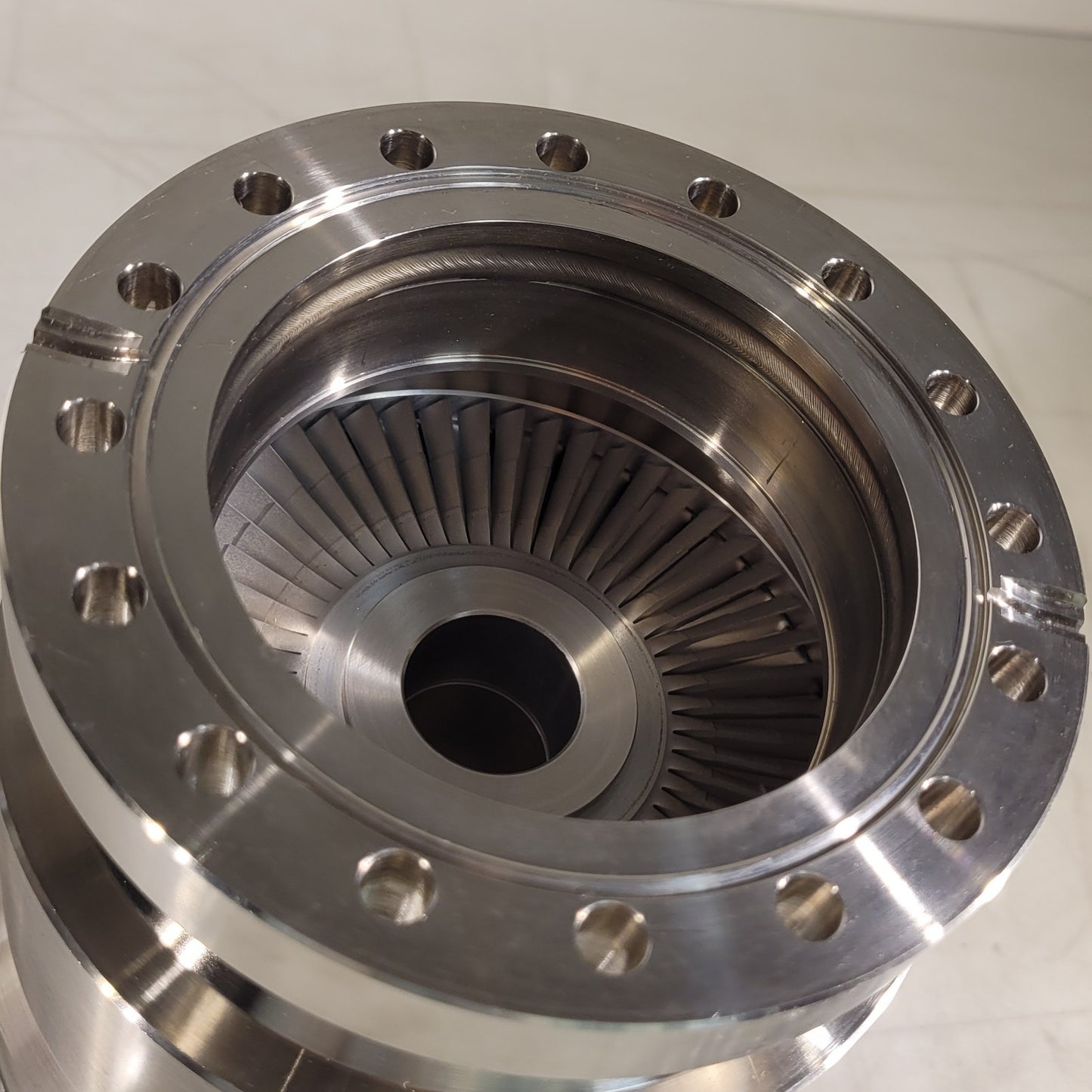 Leybold Heraeus Turbovac 360 Turbo Vacuum Pump Conflat 6" CF CF100 DN100CF w Fan