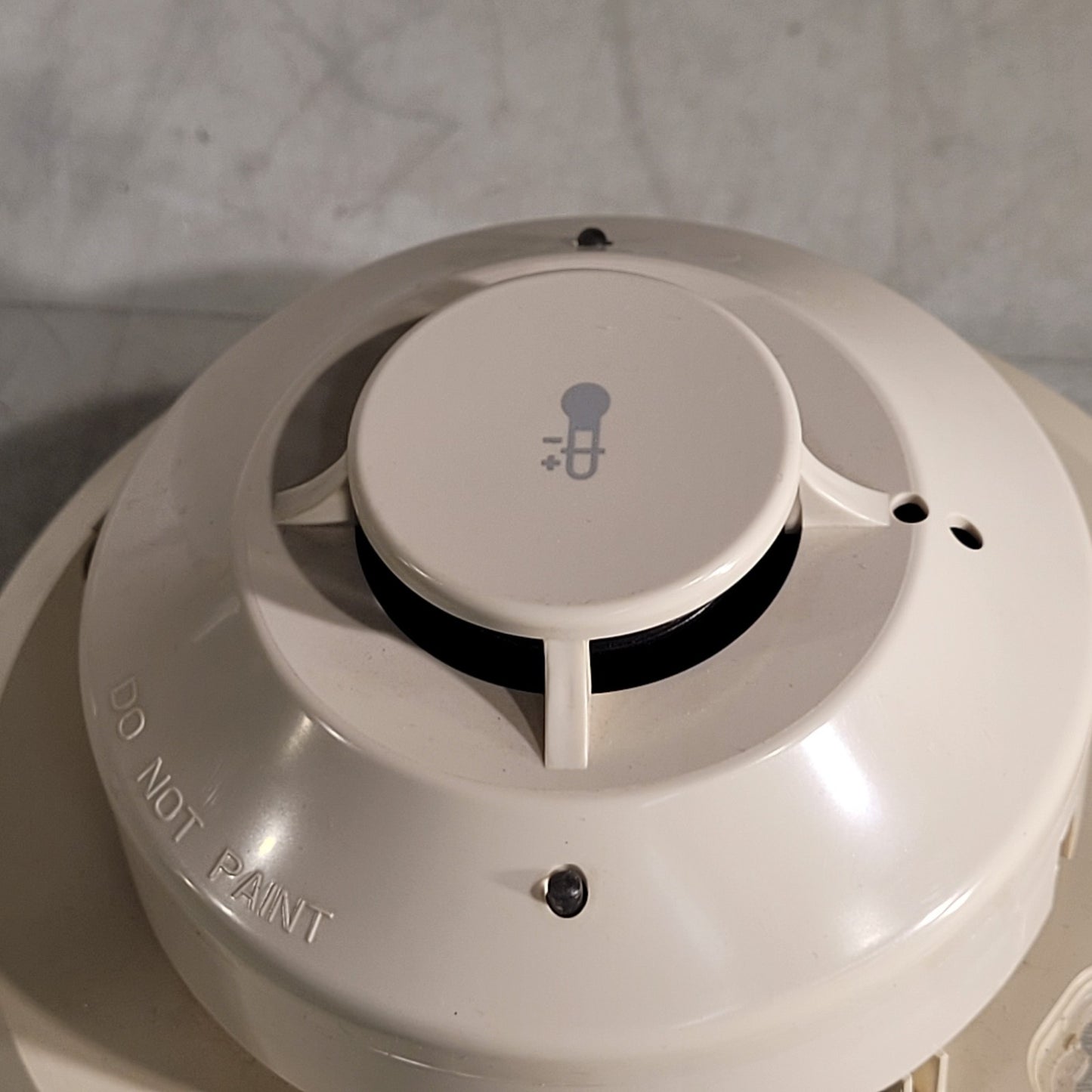 Fike 63-1064 Automatic Fire Detector with Horn 85dBA Min