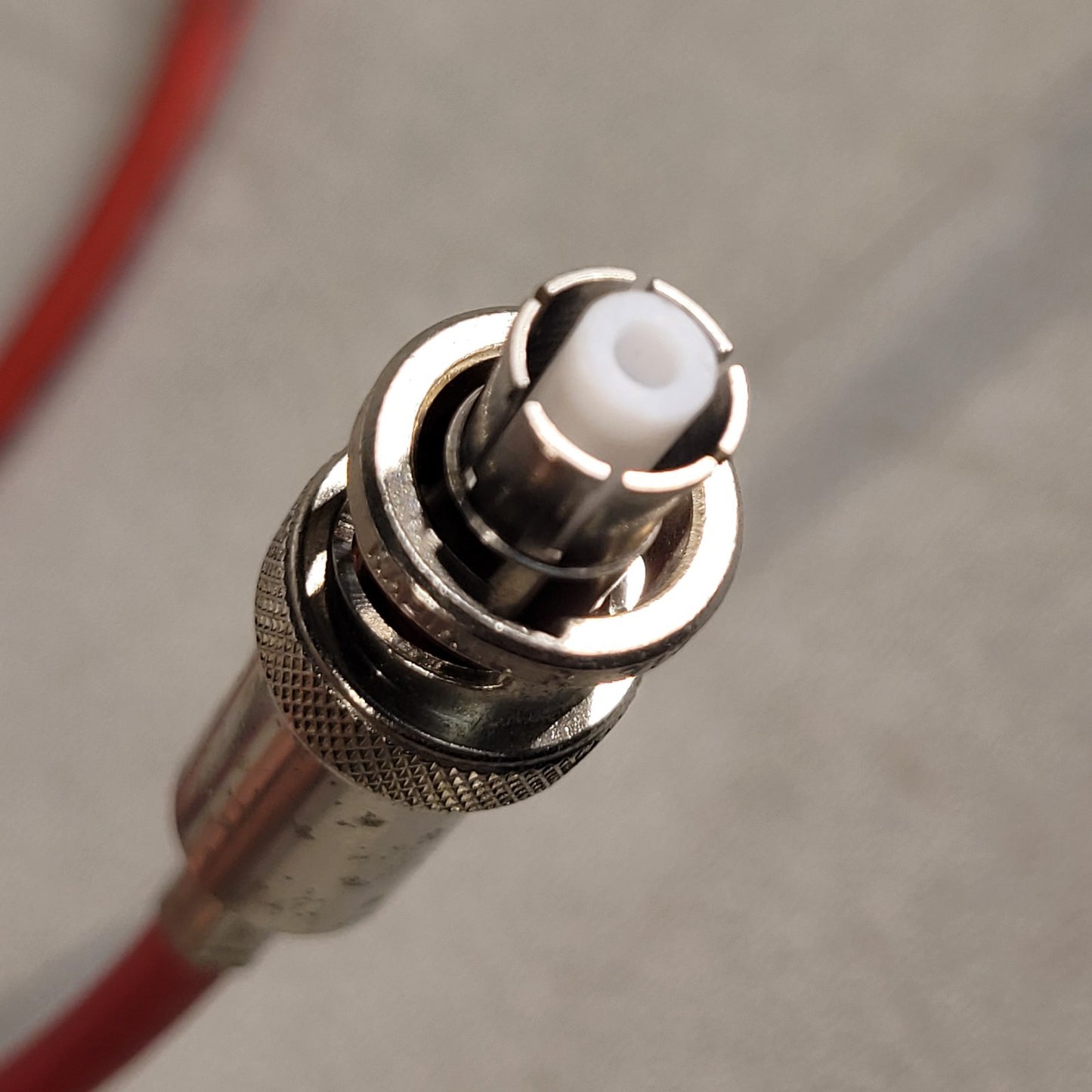 Radiall R 317 072 000 SHV Female Safe High Voltage Radio RF Red Cable 5ft 5kV