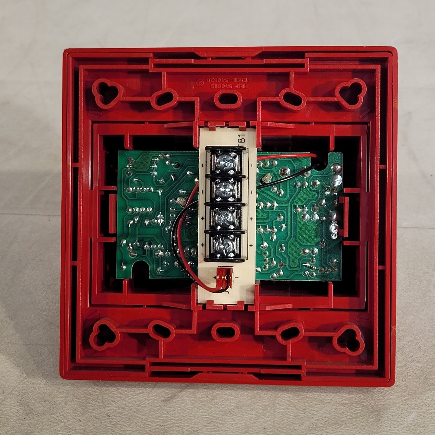 Faraday 2700-E Fire Alarm Remote Strobe Wall Red For Hearing Impaired