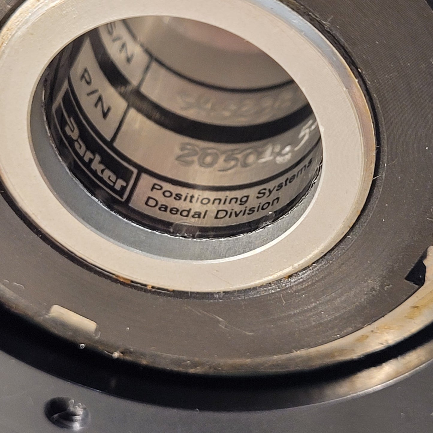 Parker Positioning Rotary Positioner Stage 20501.5-P W/ 24V Stepper Motor