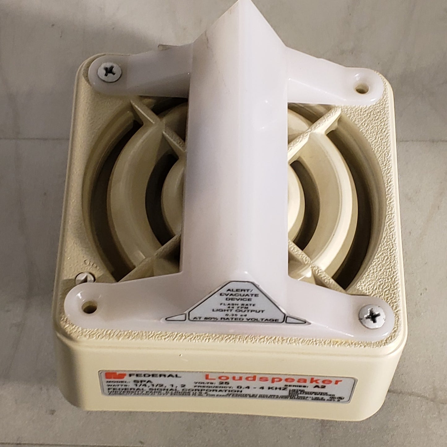 Federal FS SPA A2 Loudspeaker 0.4-4KHZ Alert Evacuate Device With Stob Light