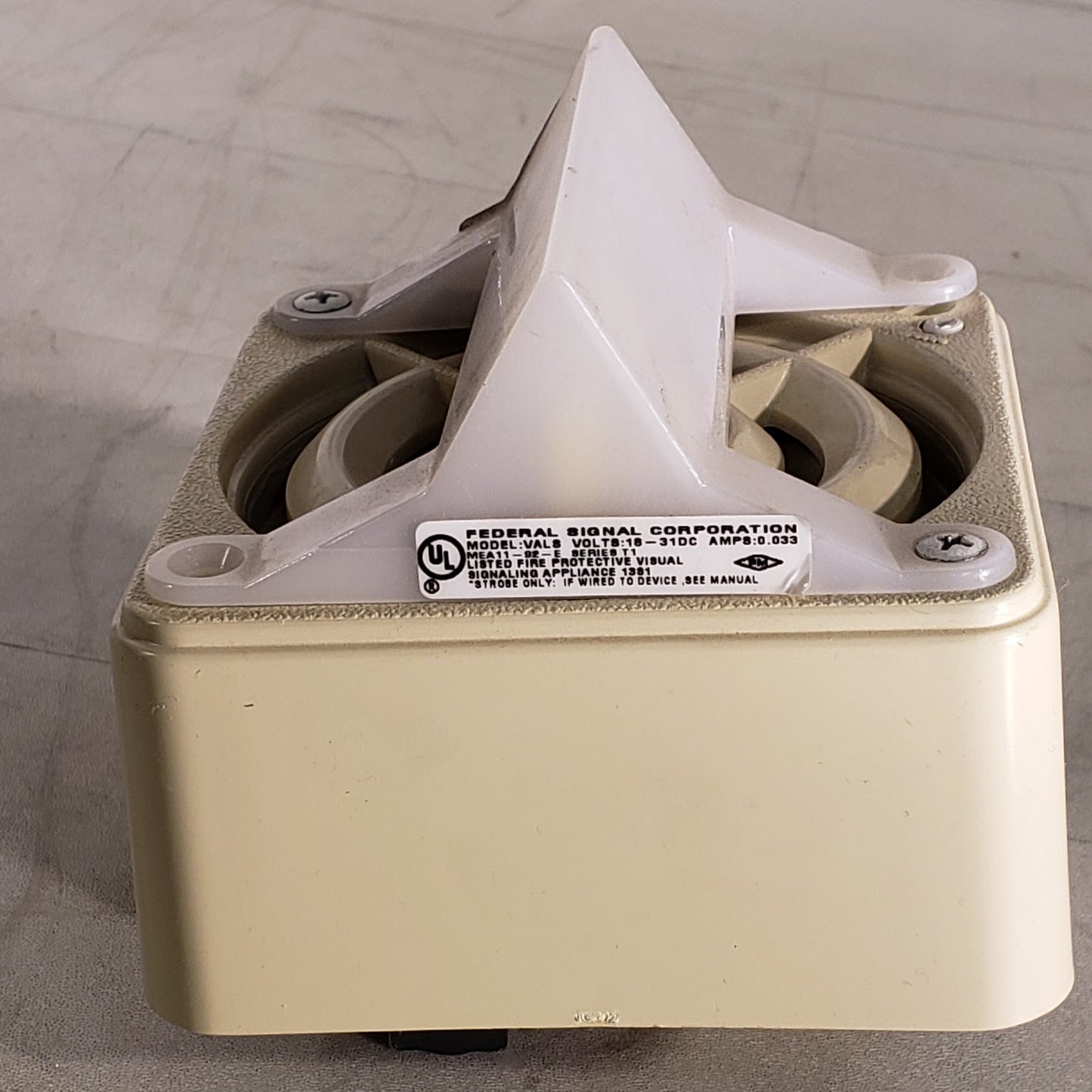Federal FS SPA A2 Loudspeaker 0.4-4KHZ Alert Evacuate Device With Stob Light