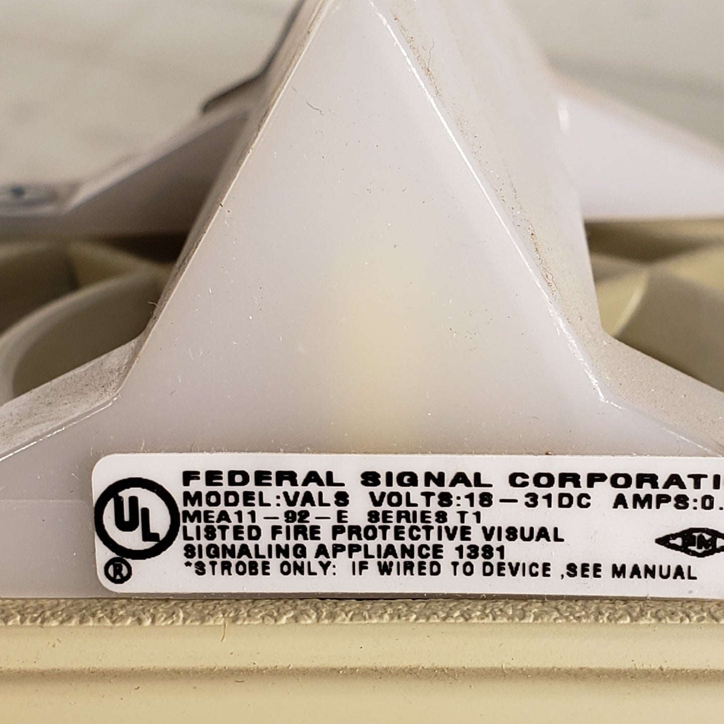 Federal FS SPA A2 Loudspeaker 0.4-4KHZ Alert Evacuate Device With Stob Light