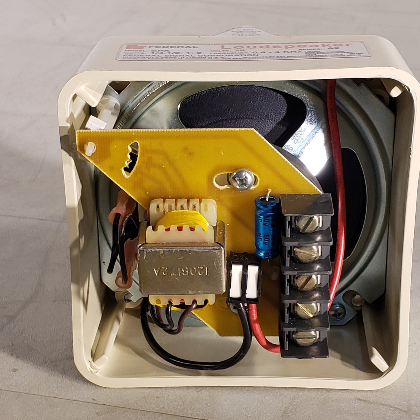 Federal FS SPA A2 Loudspeaker 0.4-4KHZ Alert Evacuate Device With Stob Light