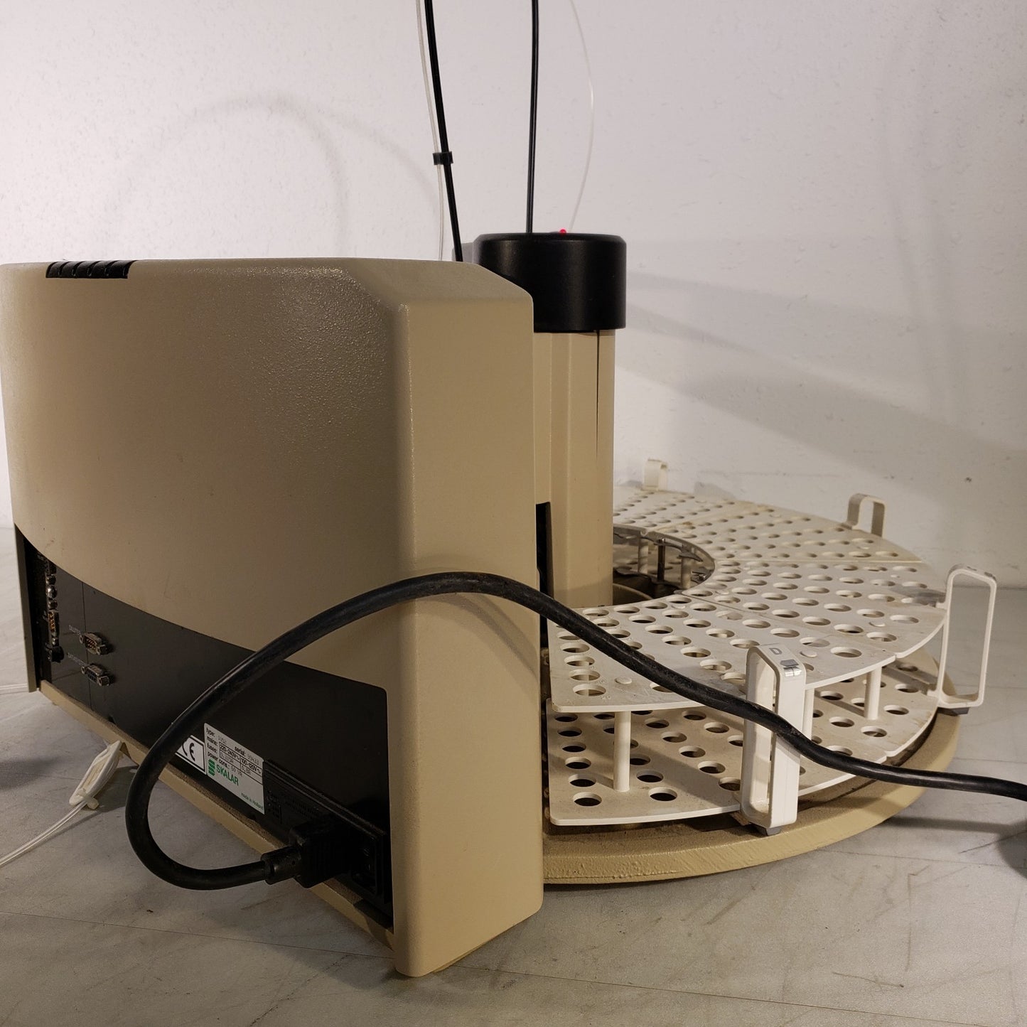 Skalar 1052 Vial Autosampler 140-Positions Stored 100-240v Circular Sampler