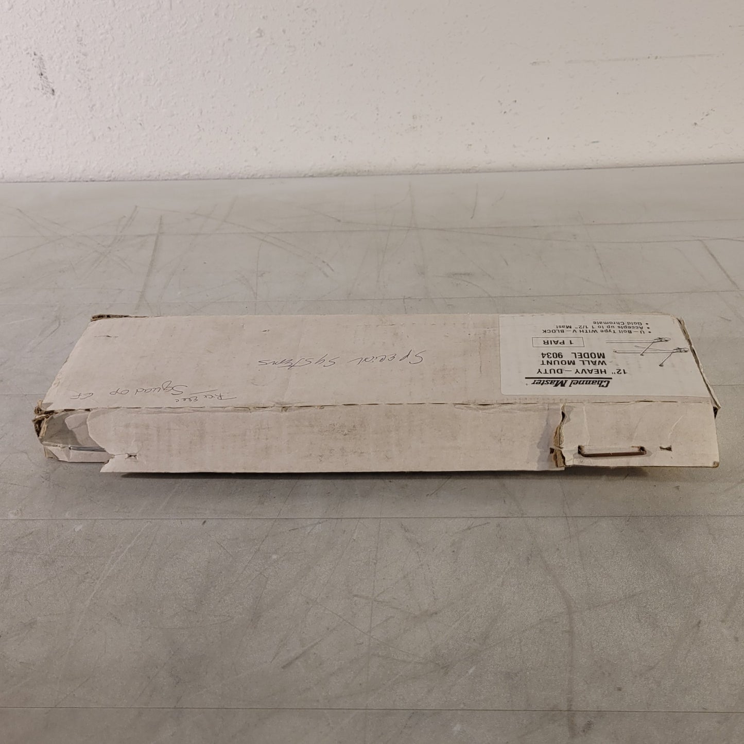 Channel Master 9034 12" Heavy Duty Wallmount Gold Chromate for up to 1-1/2" Mast