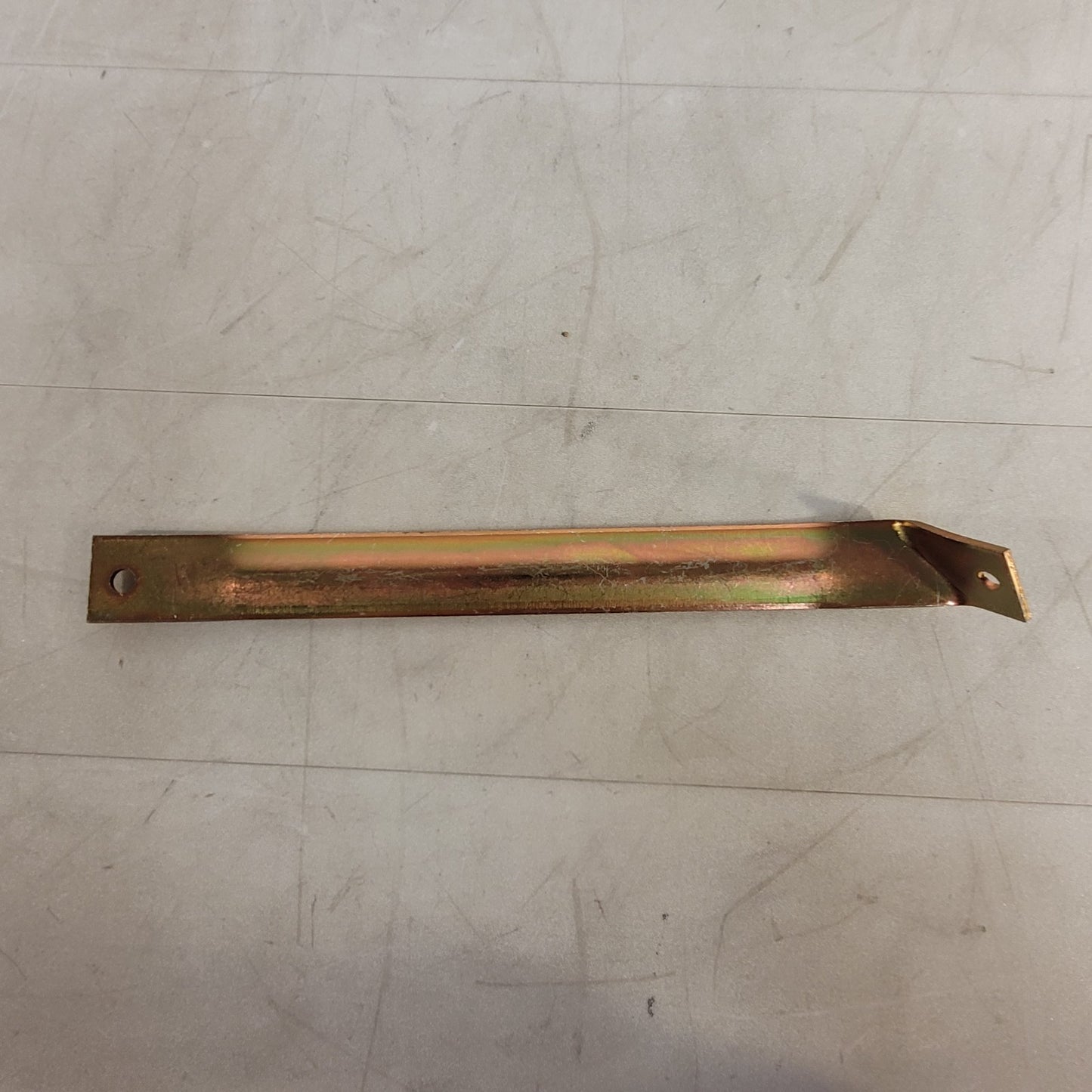 Channel Master 9034 12" Heavy Duty Wallmount Gold Chromate for up to 1-1/2" Mast
