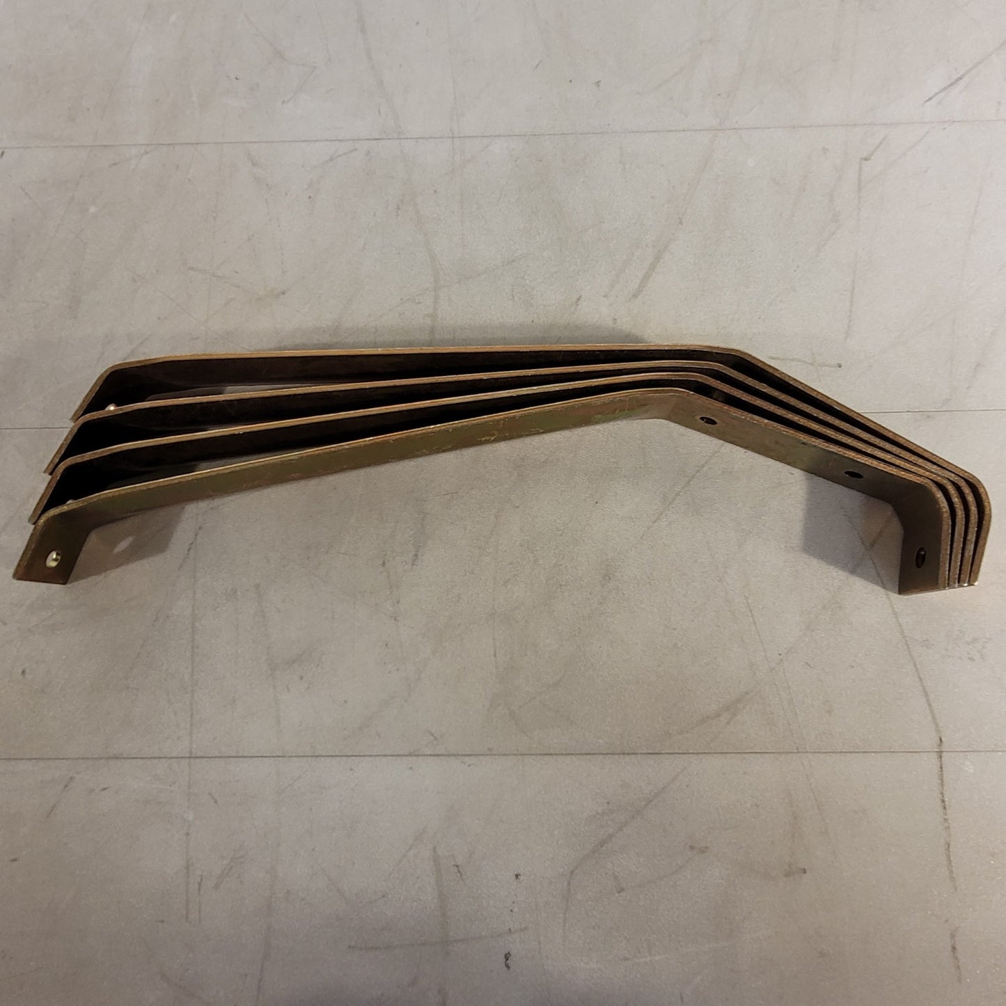 Channel Master 9034 12" Heavy Duty Wallmount Gold Chromate for up to 1-1/2" Mast
