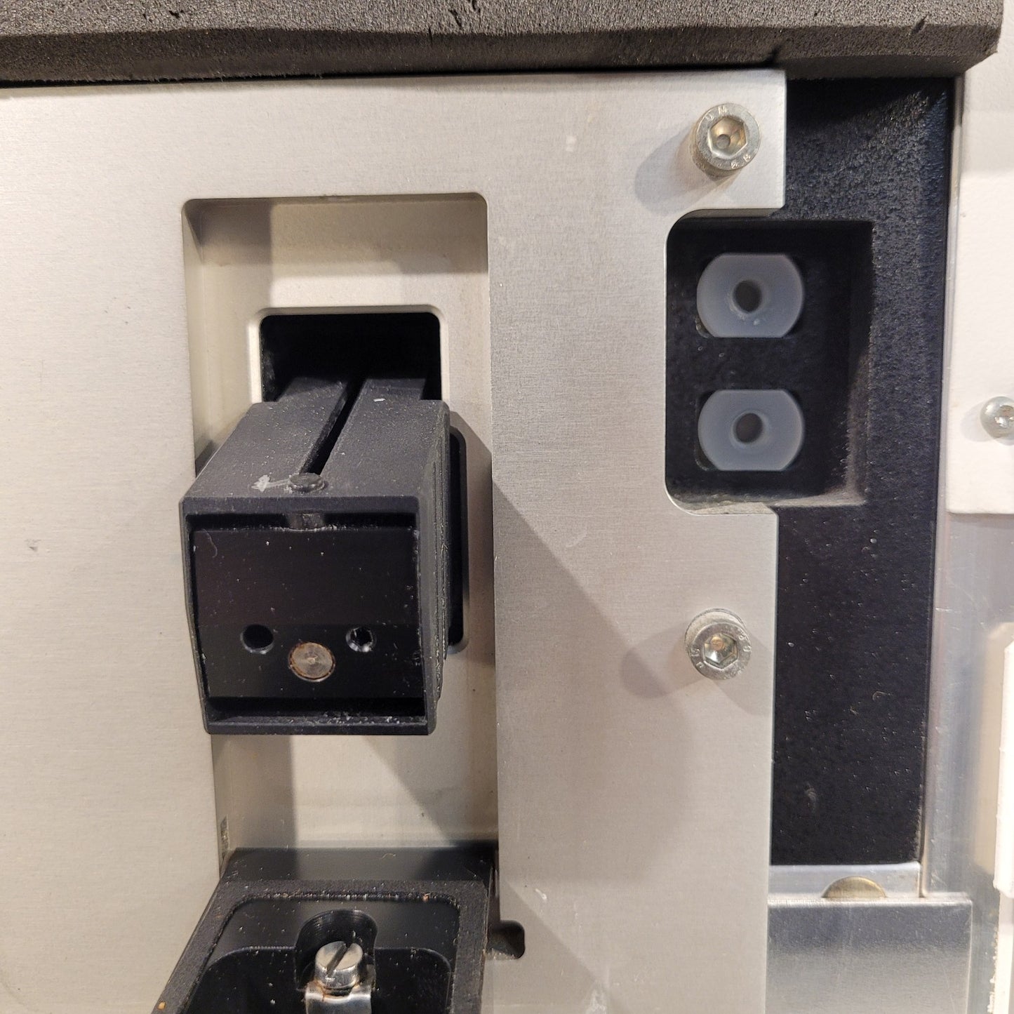 Pharmacia Cytiva BIACore SPR Processing Unit Analyzer 10-3140-02