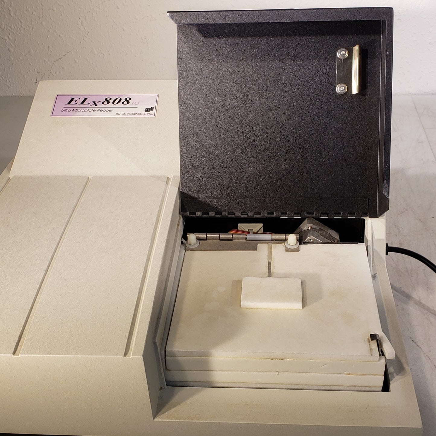 Bio-Tek ELx808IU Ultra Absorbance Microplate Reader Digital Data Analysis
