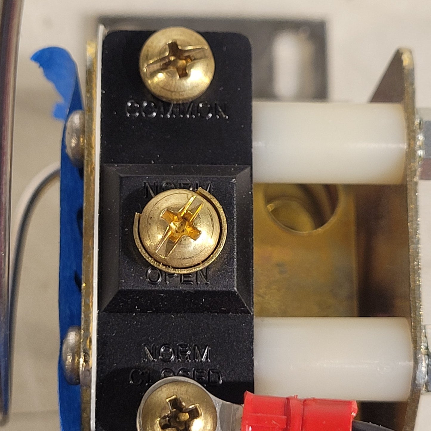 For Parts- United Electric Controls E55S-15913 Temperature Switch, 0-250° F