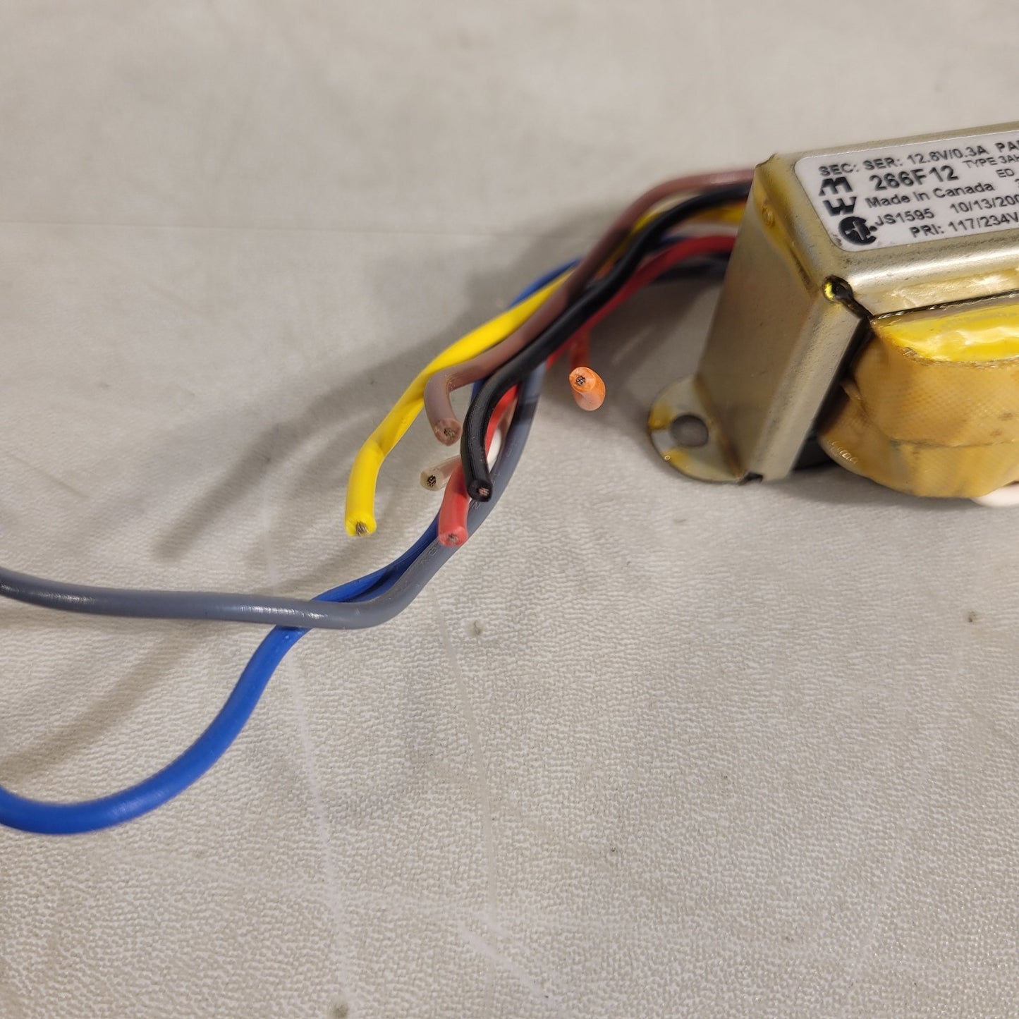 Hammond 266F12 Power Transformer, 12.6V/0.3ASeries, 6.3V/0.6A Parallel