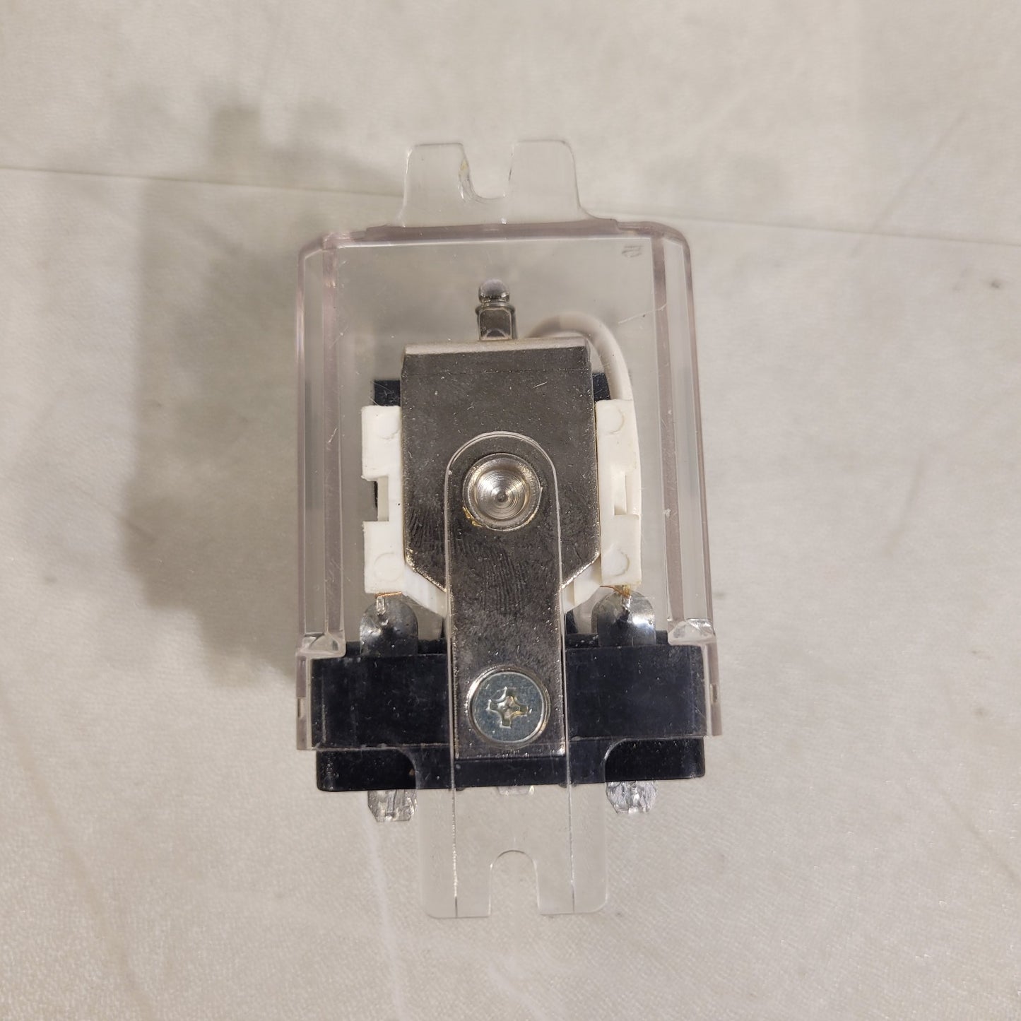 Sky Electronics SKAT-1C 13A 28VDC or 240VAC Coil: 120VAC
