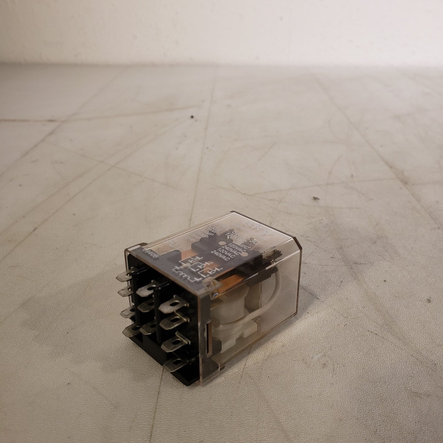 SKY Electronics Relay SKAP-3C 11 Pin 120VAC 3 POLE 13A