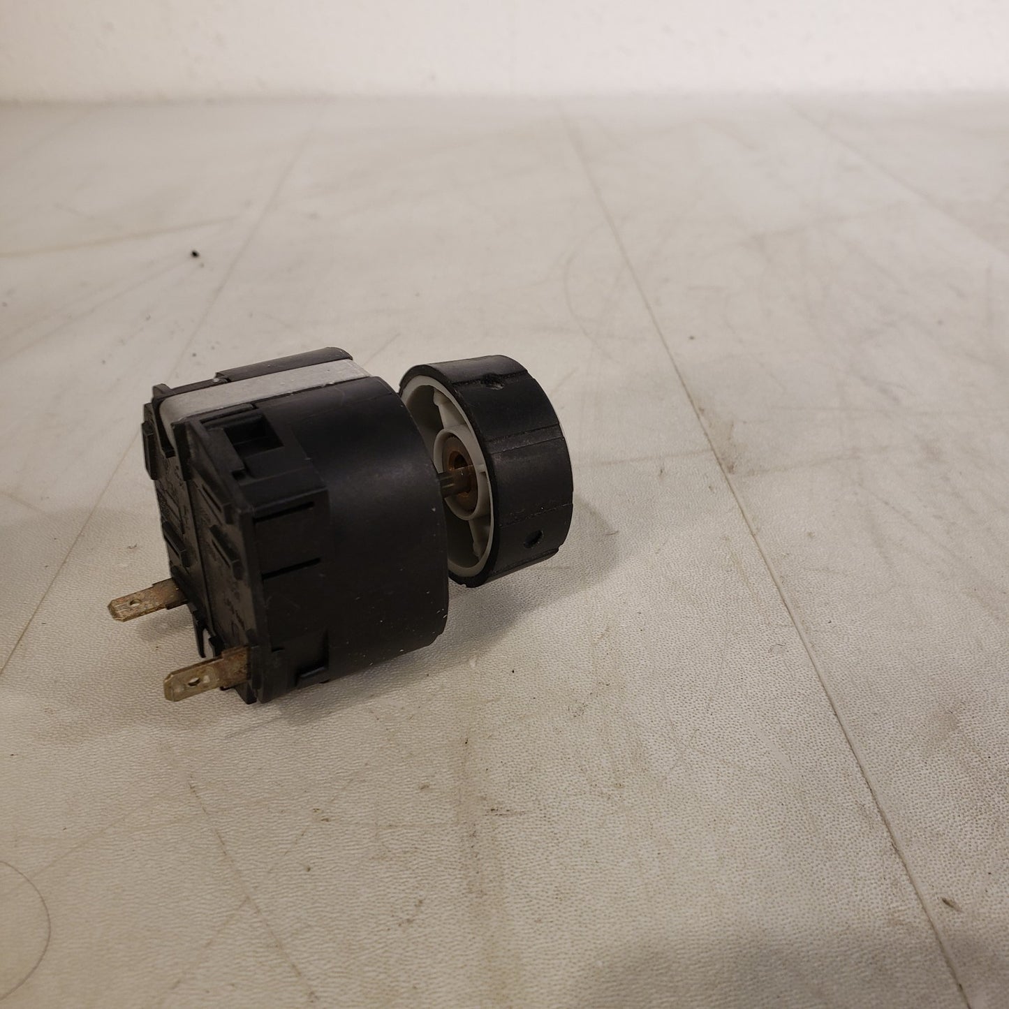 Faucigny Instruments Mi2 Timer With Knob 250V 15 Minute Timer
