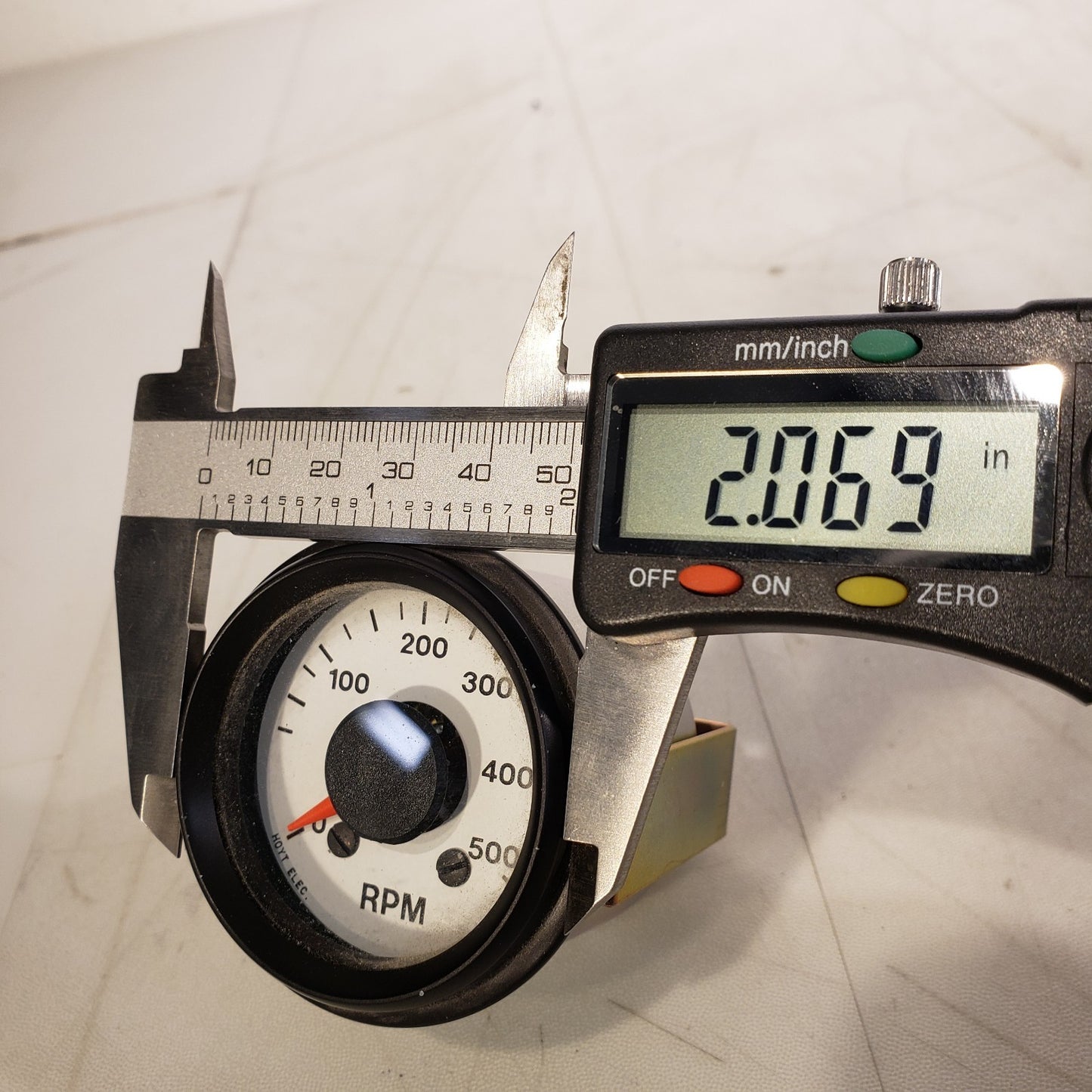Hoyt Electrical Tachometer 0-500 RPM 1mA DC Speedometer Revs 244809 D-1477525042