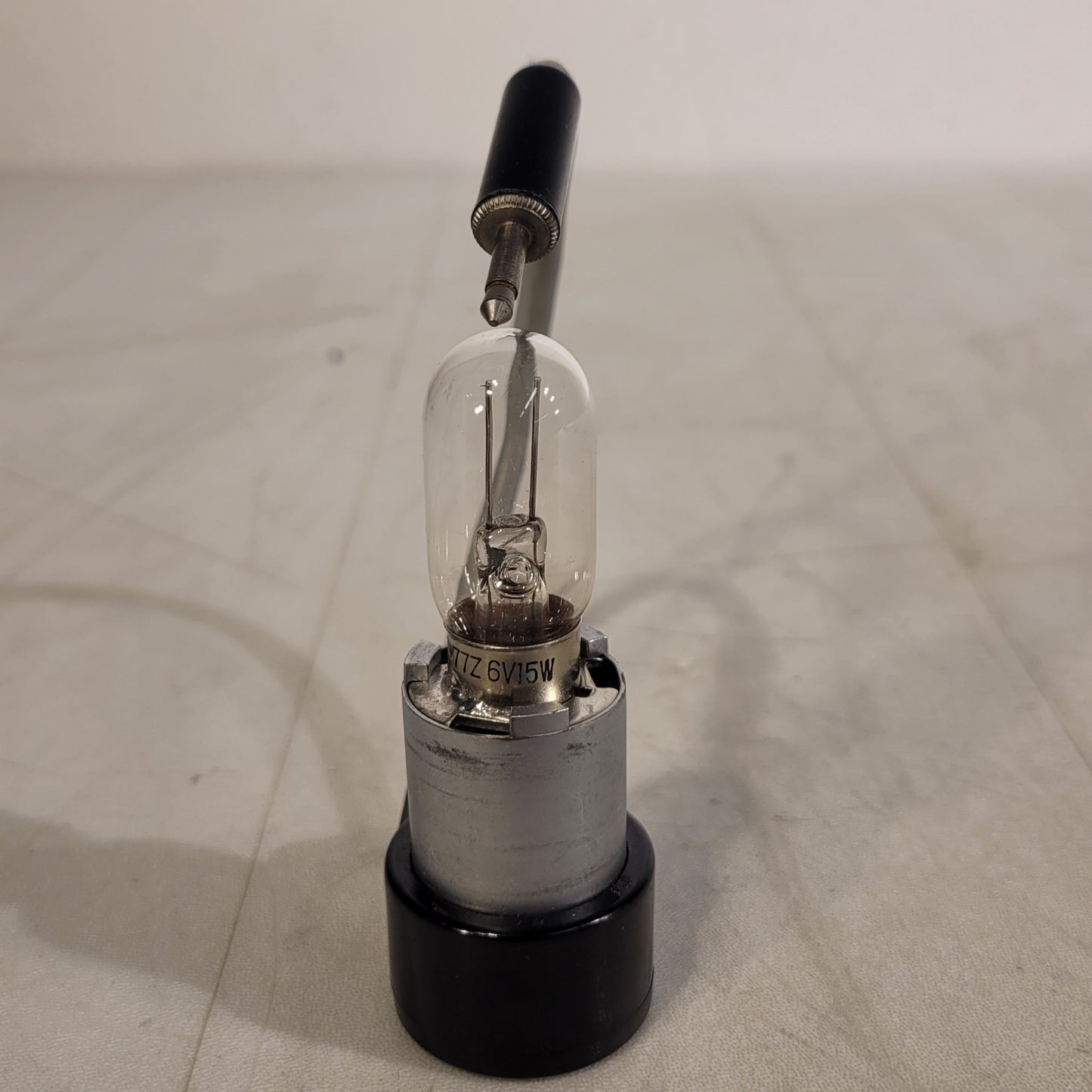 Carl Zeiss X9-B-30 Microscope Replacement Light Bulb Lamp 6V 15W w/ Cable
