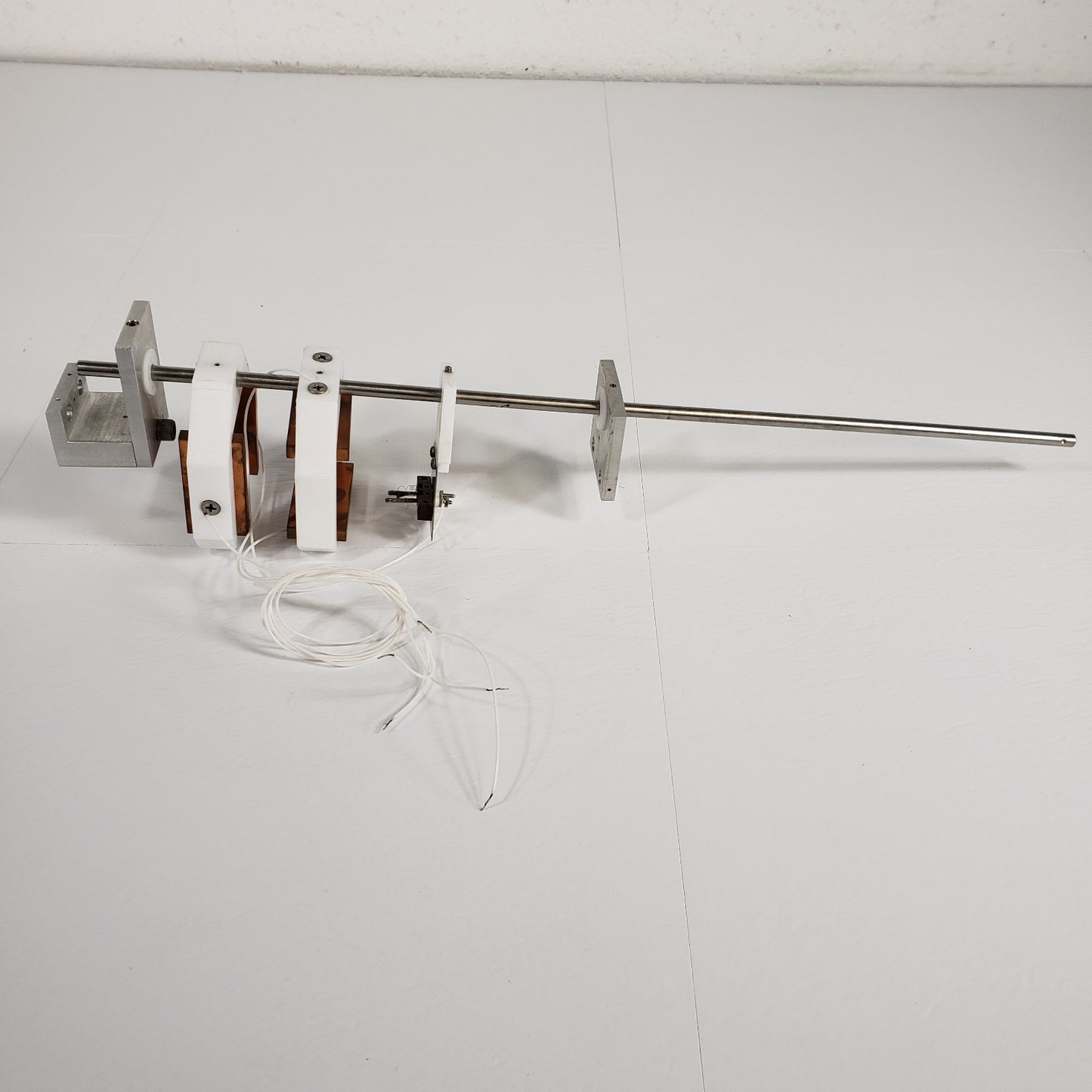 Ultra High Vacuum Decelerator Coil Assembly UHV Wire 1/4" Stainless Steel Rod