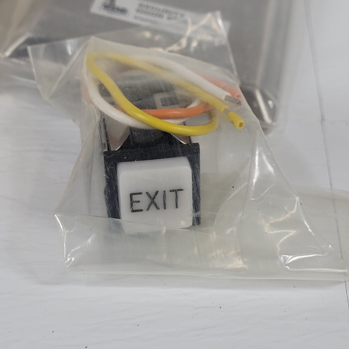 SDC 402U Exit Push Button Switch 5amps 125VAC Security Door Controls