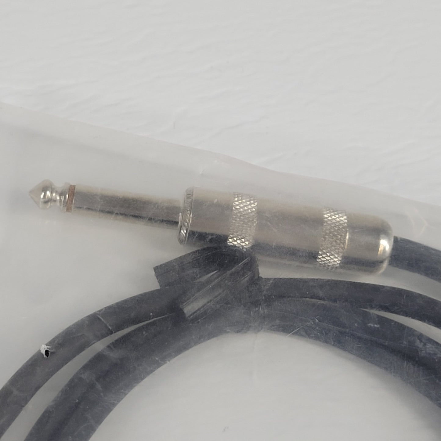 Shure Wireless WA300 Instrument Cable For Use With Body Unbalanced 1/4" to XLR