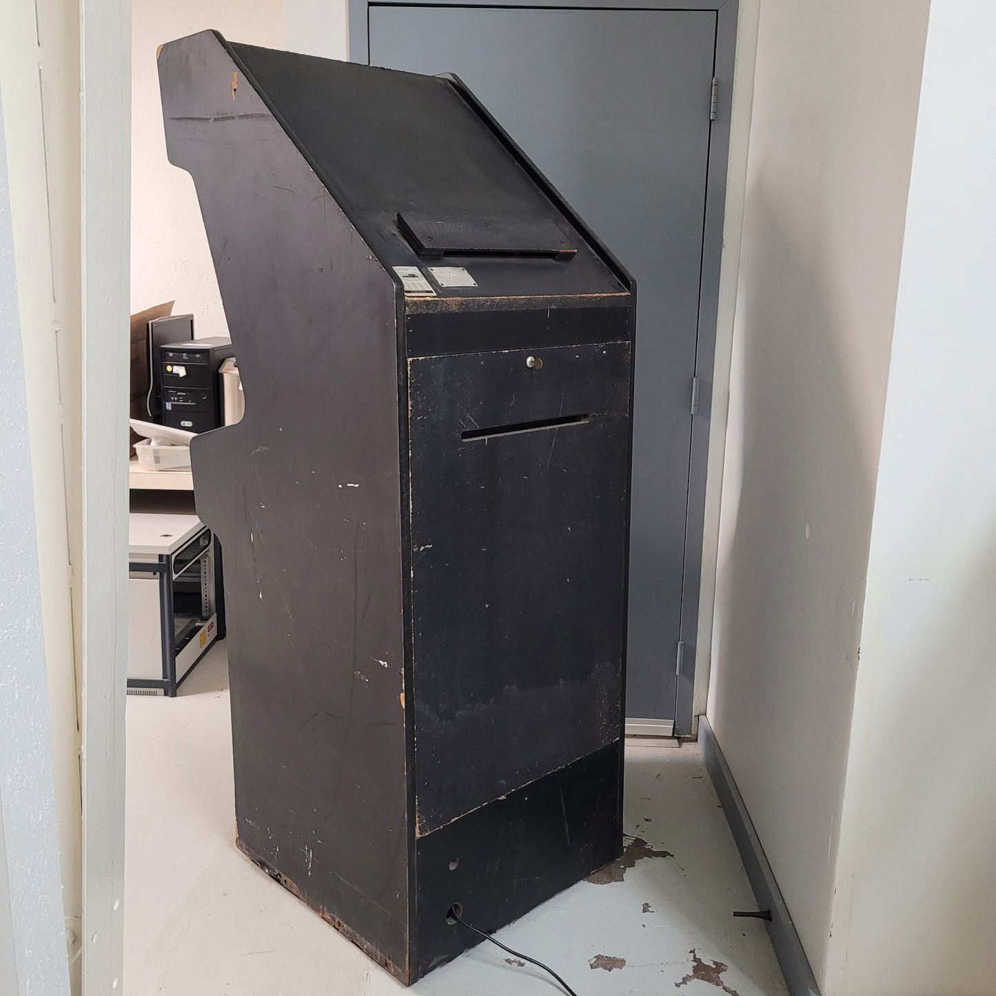 Vintage Sammy Survival Arts Arcade Cabinet Video Game 1994 - Tested Working