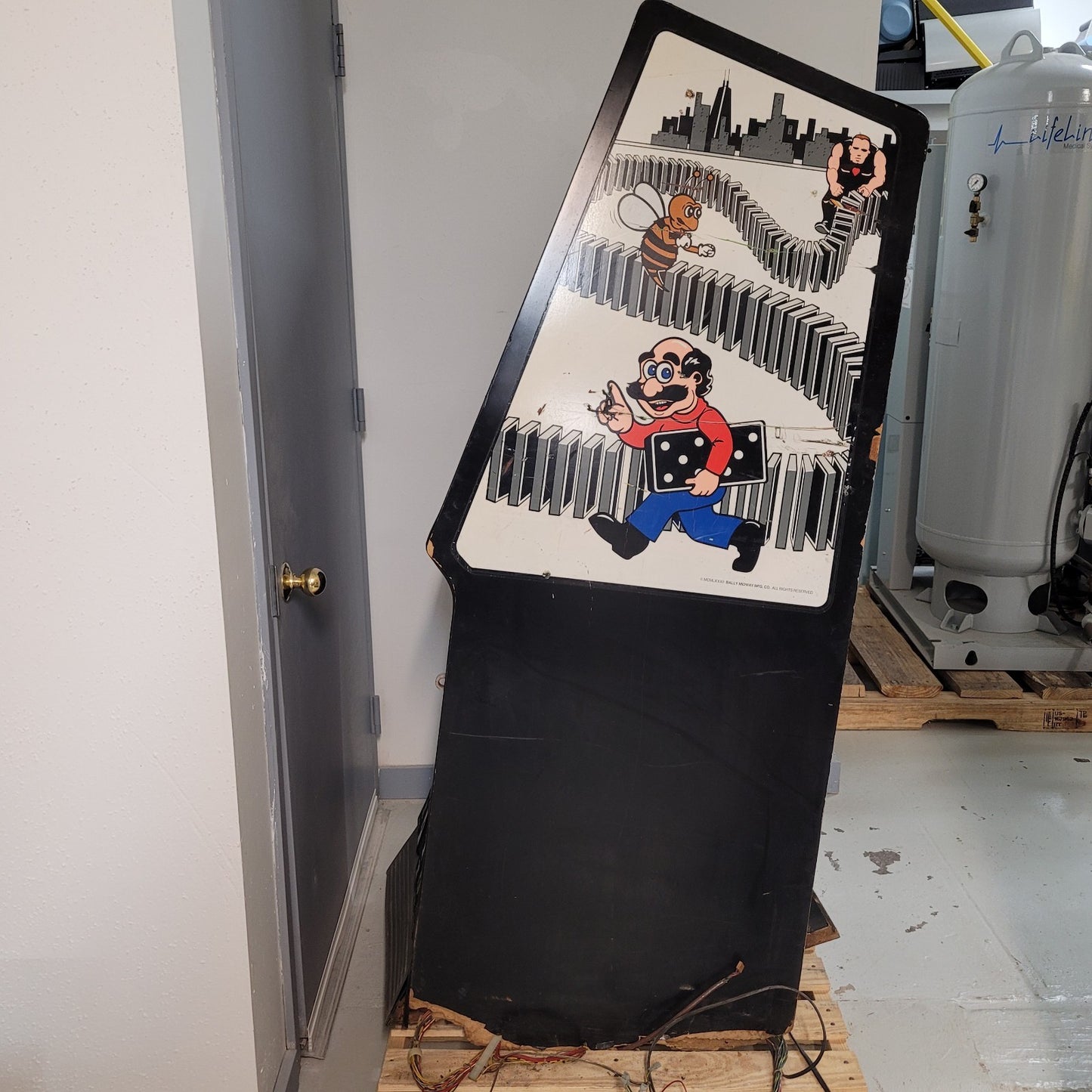 Vintage Bally Midway Domino Man Arcade Cabinet Video Game 1982 - PARTS ONLY