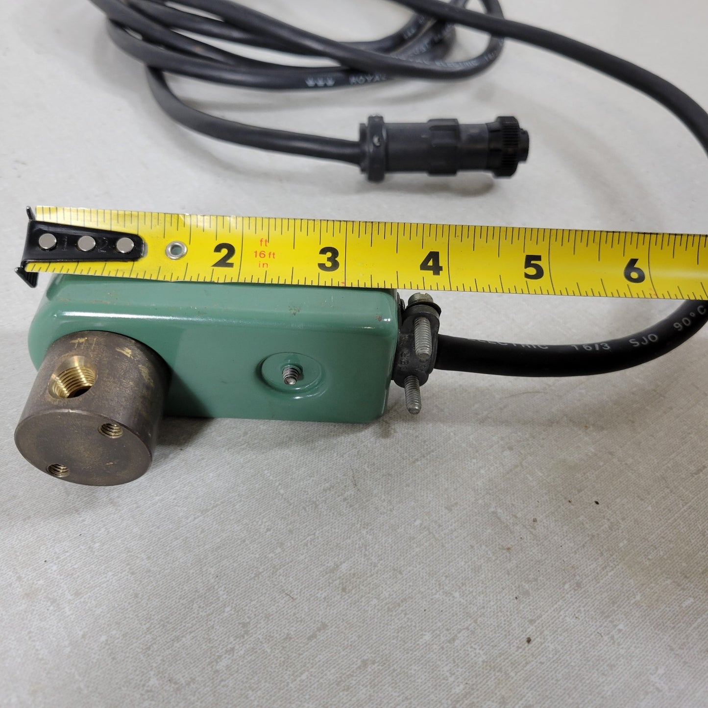 Automatic 826202 Flow Switch 3/8" NPT Thread Electronically Controlled Solenoid