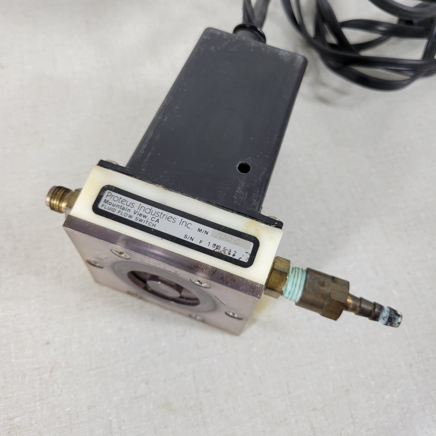 Proteus Industries 1000 Fluid Flow Switch US 120V 3/8" to Taper Tube Fitting