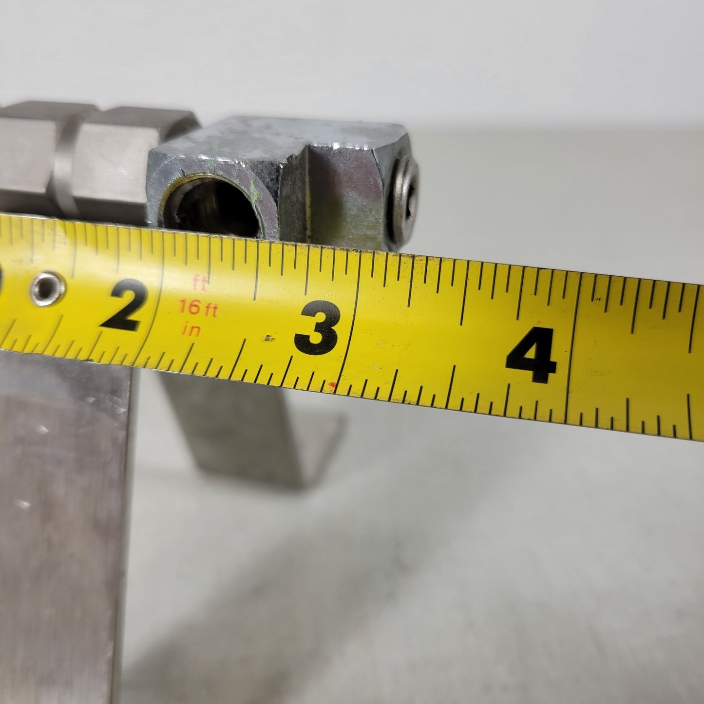Hose Fitting Bracket CGA580 7/8" Nut To Right Angle T Fitting 1/2" NPT Thread