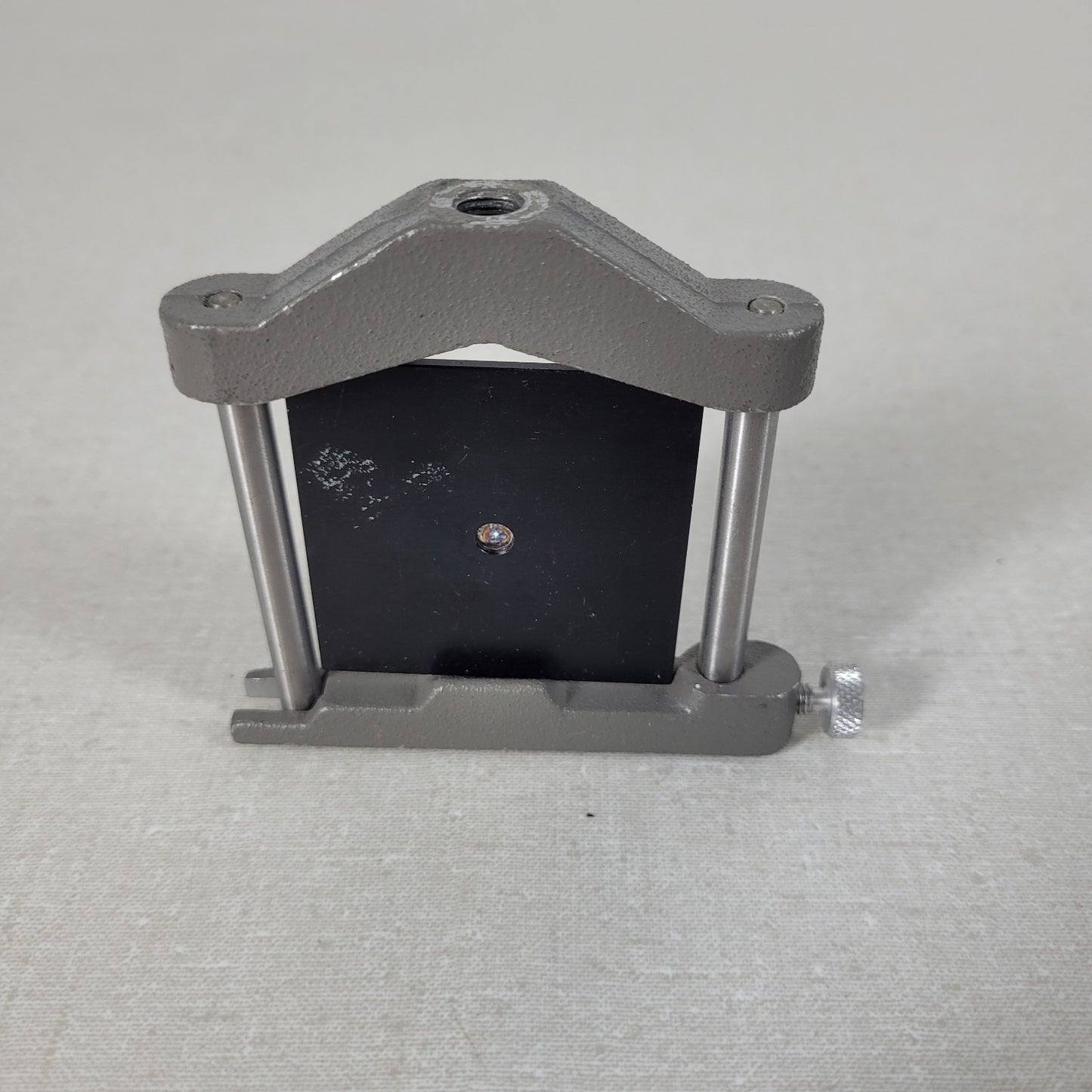 Unbranded Optical Element Holder w/ 600 micrometer Foil Aperture