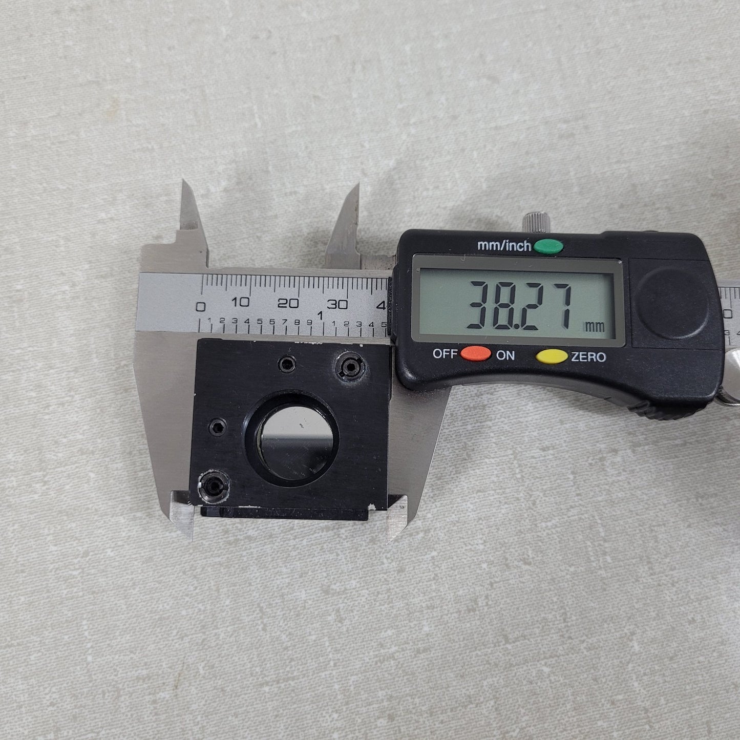 Adjustable 2-axis 0.75" Diameter Optical Mirror Mount Tilt X-Y Stage