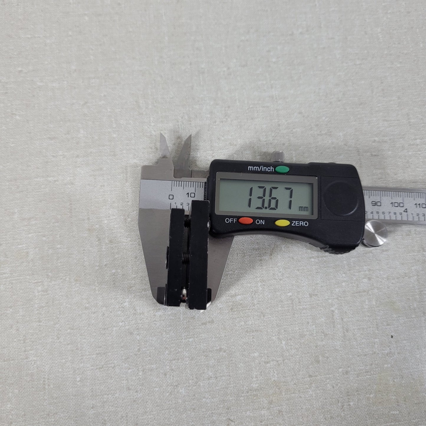 Adjustable 2-axis 0.75" Diameter Optical Mirror Mount Tilt X-Y Stage