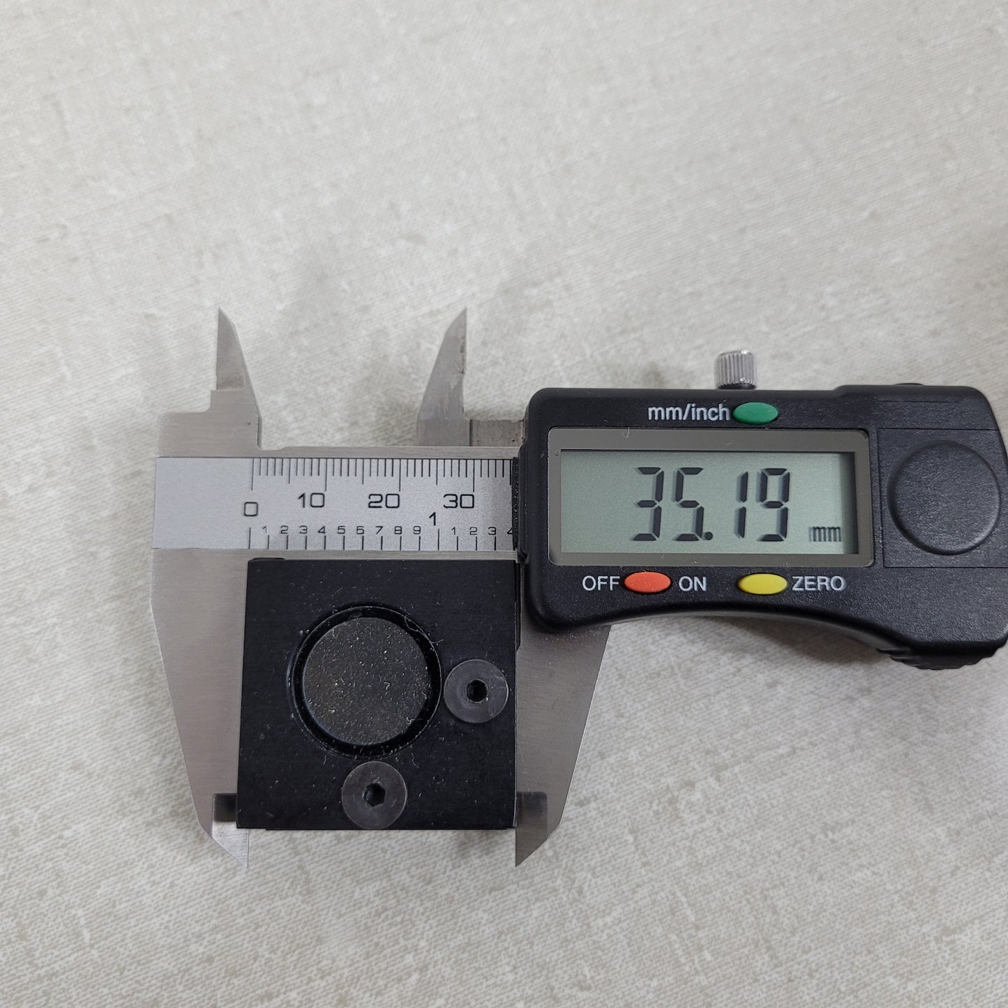 Adjustable 2-axis 0.75" Diameter Optical Mirror Mount Tilt X-Y Stage