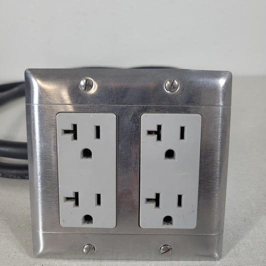 Built-In Double-Gang Work Bench Outlet Box for Mains 120v 20A 4' Cable