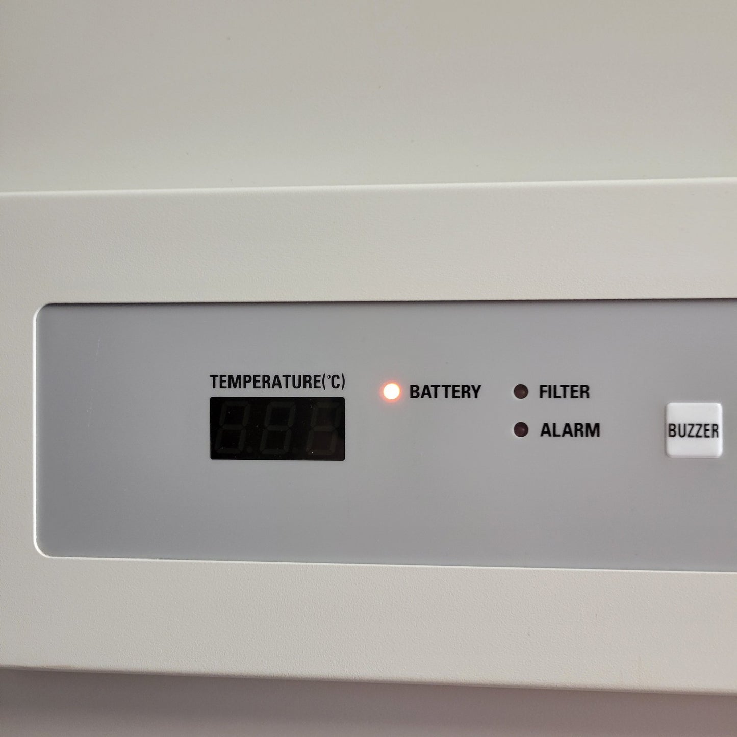 FOR PARTS Nuaire NU-9668GC Ultra Low -86C Lab Freezer 3 Adjustable Shelves