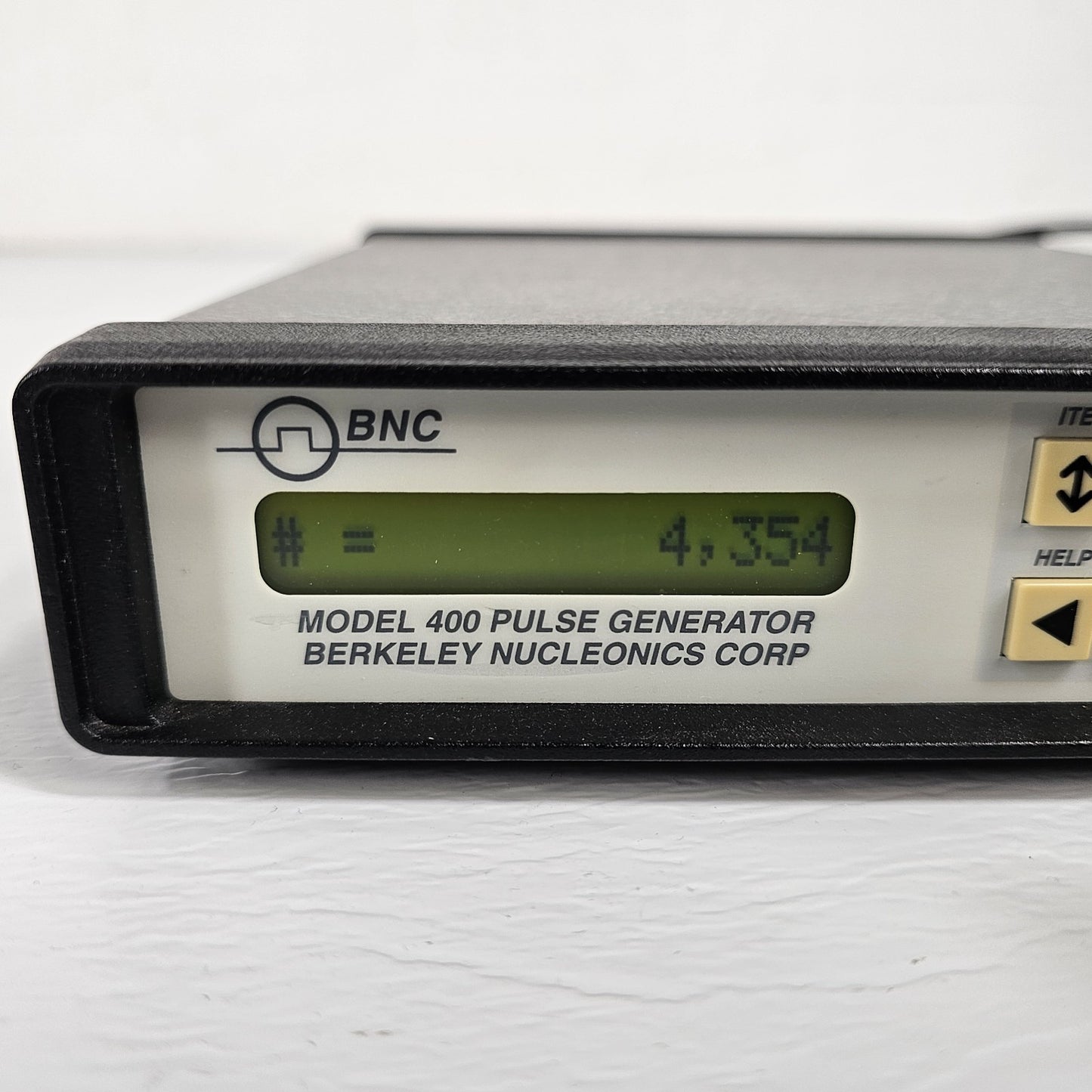 Berkeley Nucleonics BNC 400B Pulse Generator Width Gate Delay Signal Synthesizer