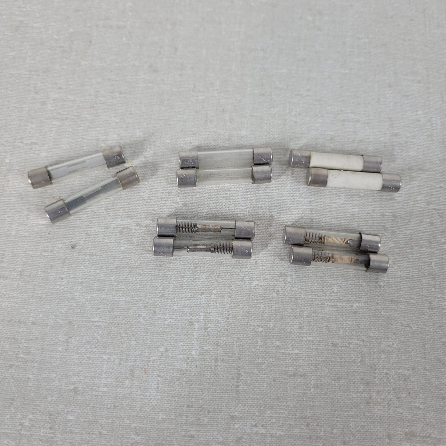 Lot of Parts for UDY Corporation 3010-080P Cyclone Sample Mill Grinder Grates