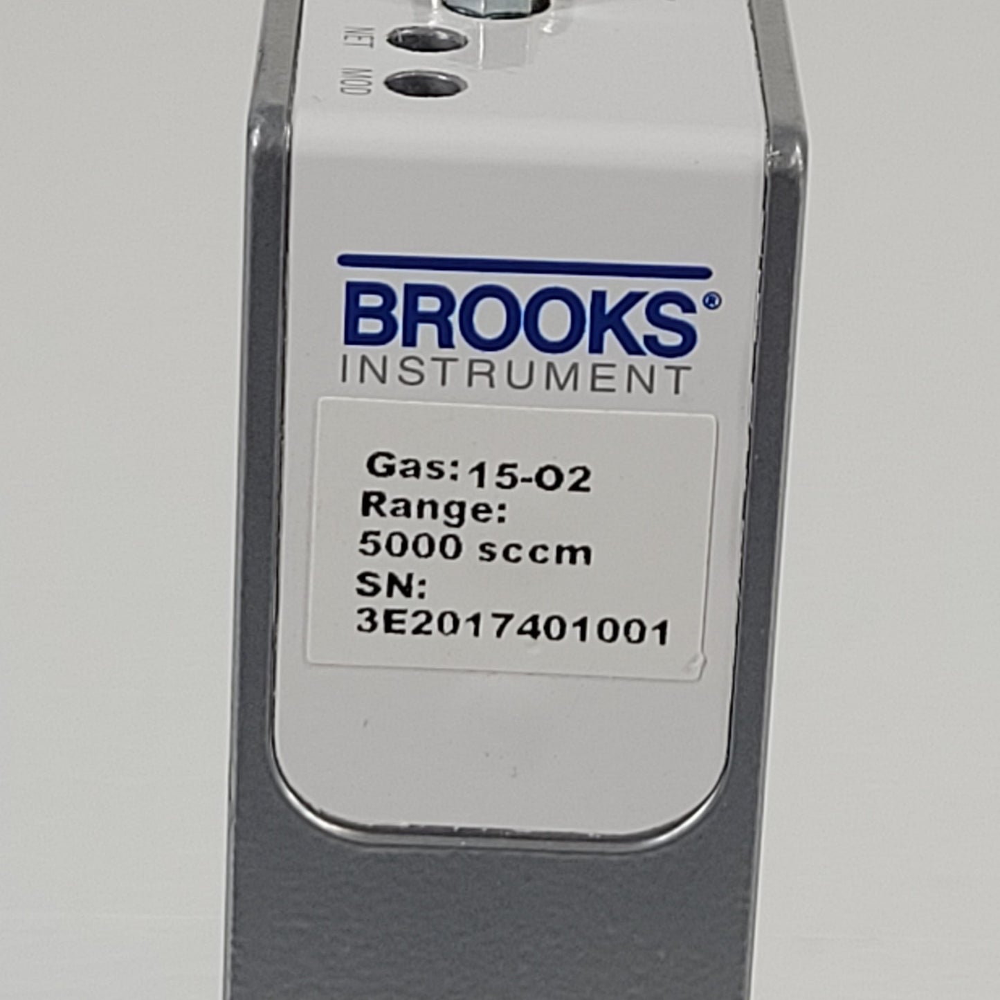 Brooks GF040 0015005Ll Mass Flow Controller MFC 15-O2 Oxygen Gas 5000 SCCM