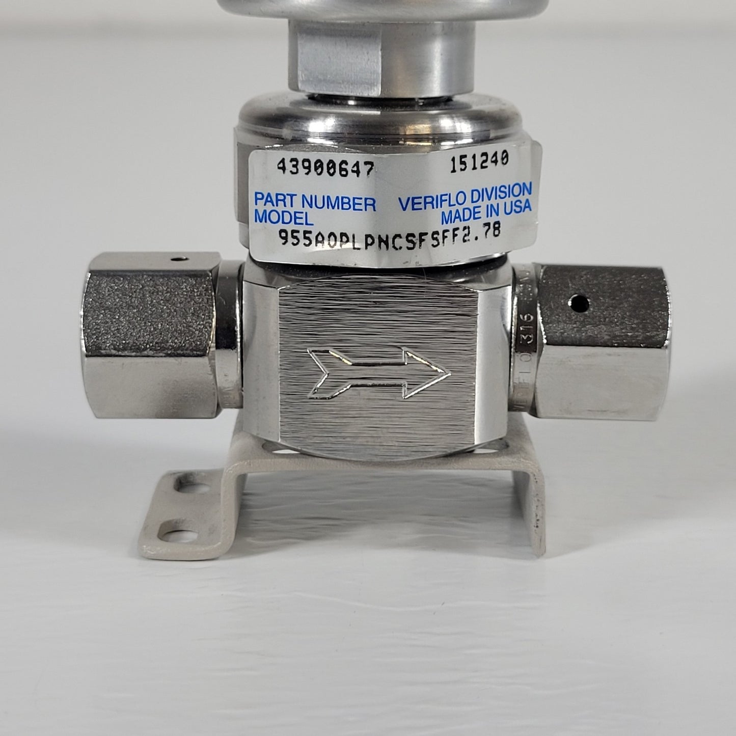 Parker Veriflo 955A0PLPNCSFSFF2.78 Diaphragm Pneumatic Valve 1/4" VCR 955A