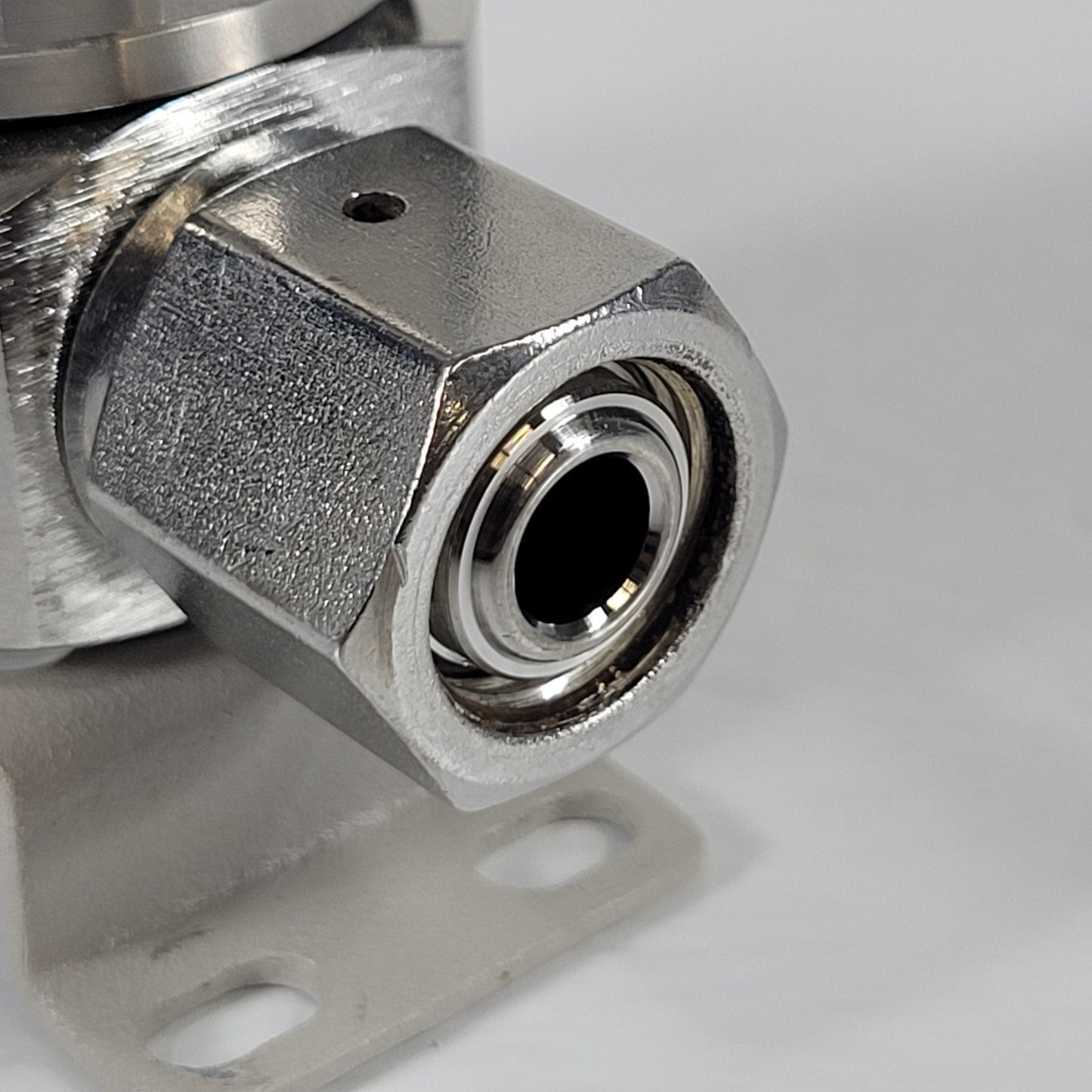 Parker Veriflo 955A0PLPNCSFSFF2.78 Diaphragm Pneumatic Valve 1/4" VCR 955A
