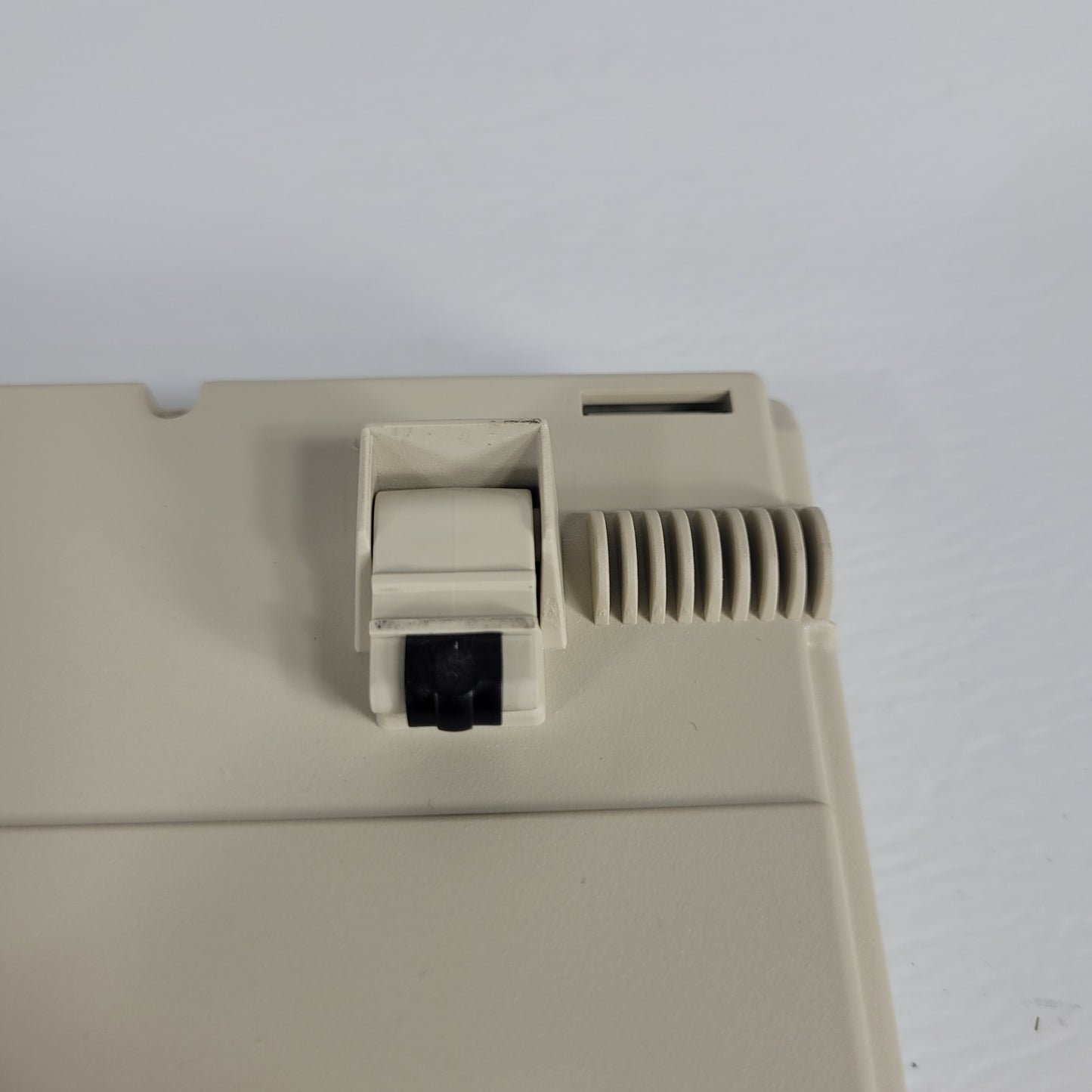 Vintage Cherry RS 6000 G83-6104Lanus/00 Beige Keyboard For Microsoft Windows 95