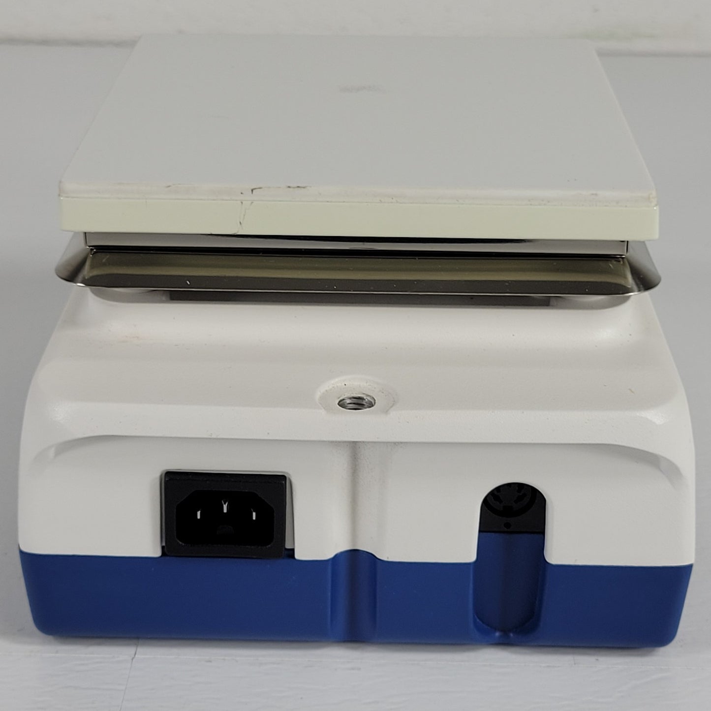 Cole-Parmer Stuart 04807-63 Hot Plate & Magnetic Stirrer 405° High Temperature