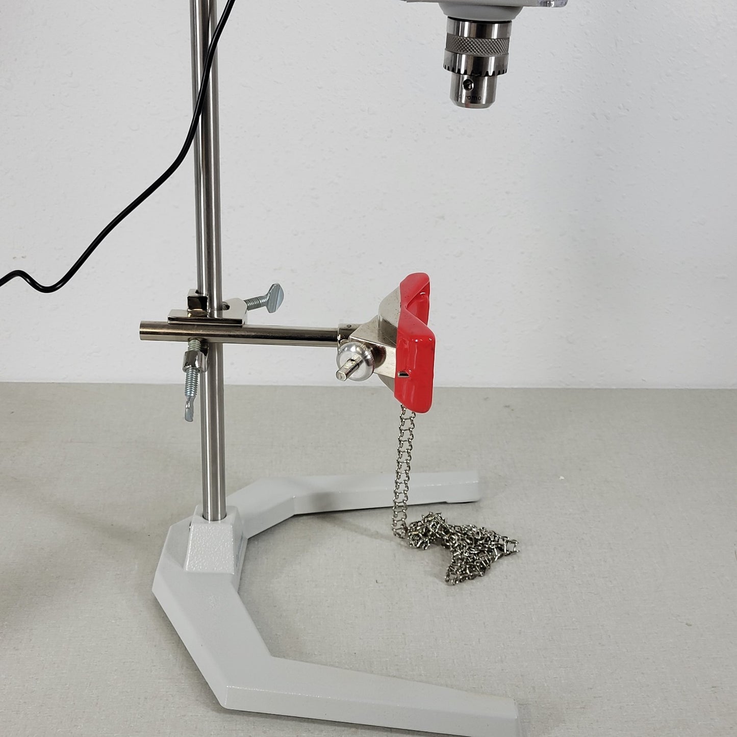 Caframo 2002 Digital Overhead Stirrer & Adjustable Mount 40-2002rpm Speed