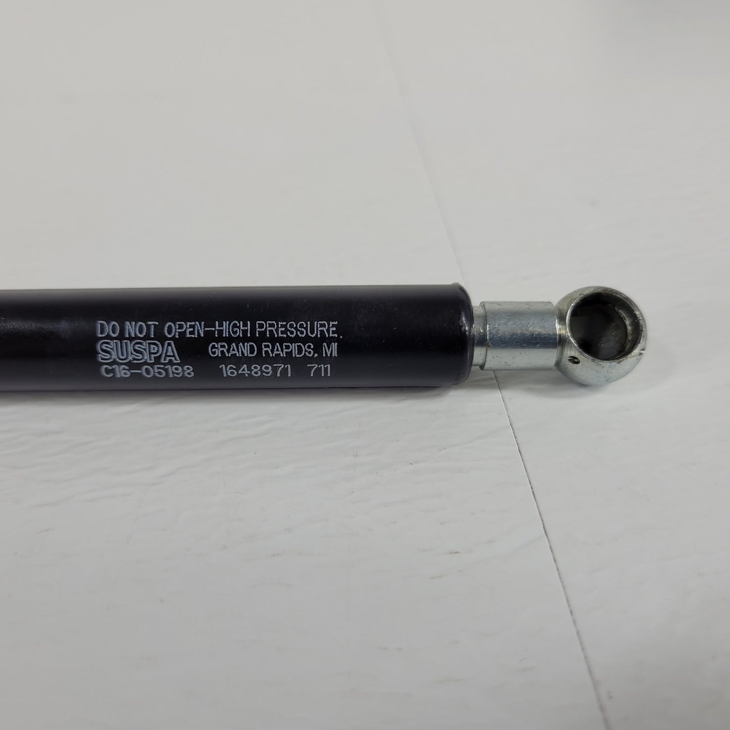 SUSPA C16-05198 1648971 Gas Spring Prop Strut Shocks Smooth Opening