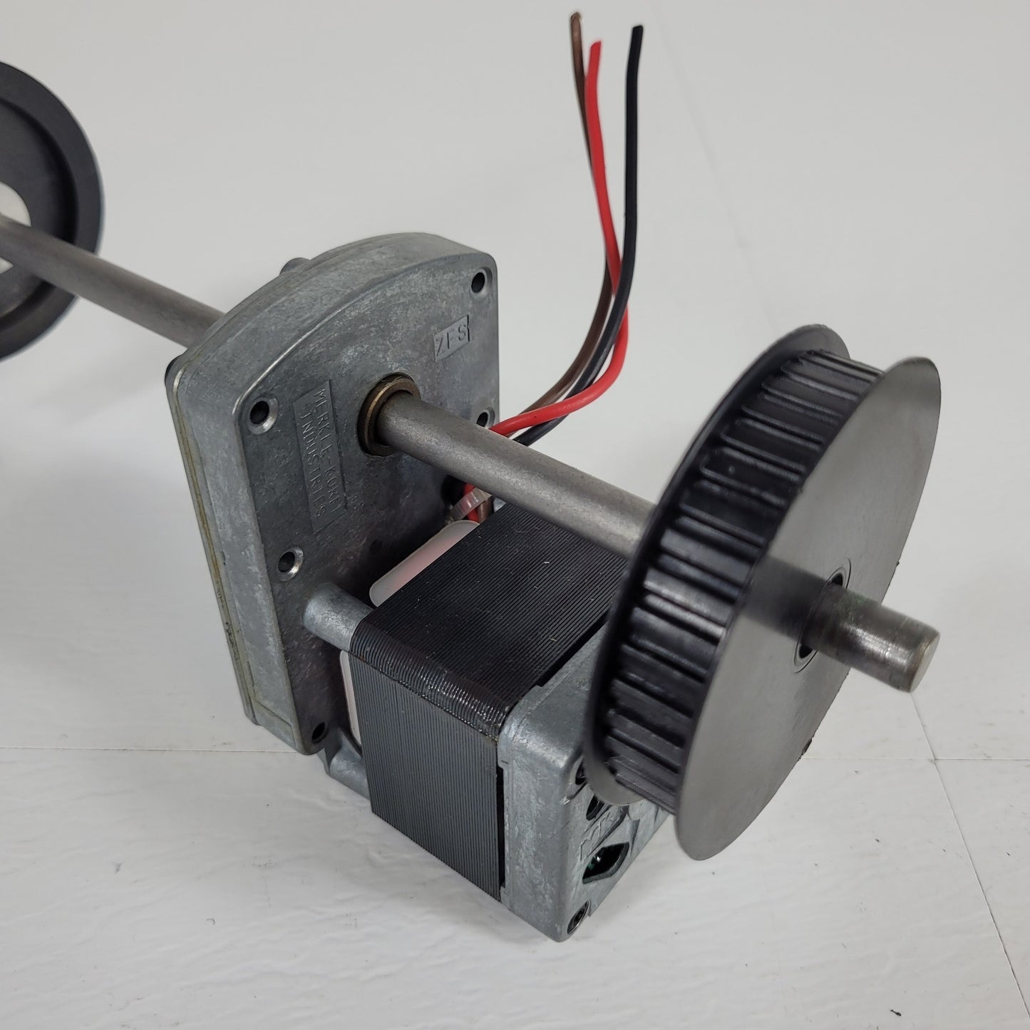 Merkle-Korff Step Up Gear Motor 3420RP-210 115V 60Hz .58A Belt Drive Shaft