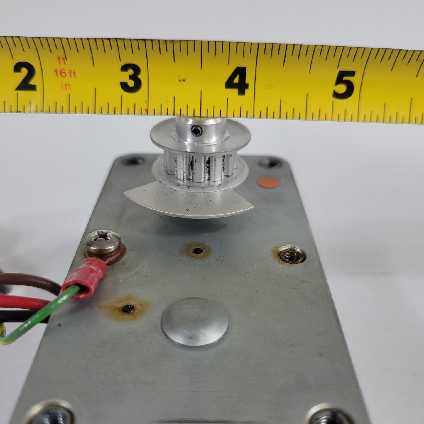 Merkle-Korff Step Up Gear Motor 3410RP-064 115V .24A Belt Pulley Molex Connector