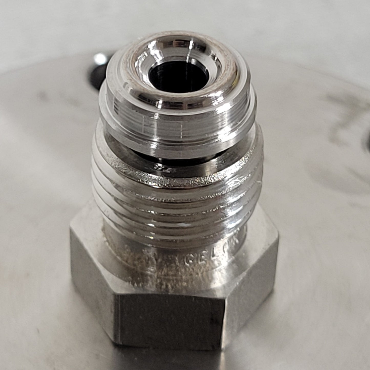 2.75" CF Conflat DN35CF To 1/4" Male VCR MVCR Fitting Adapter High Vacuum SS